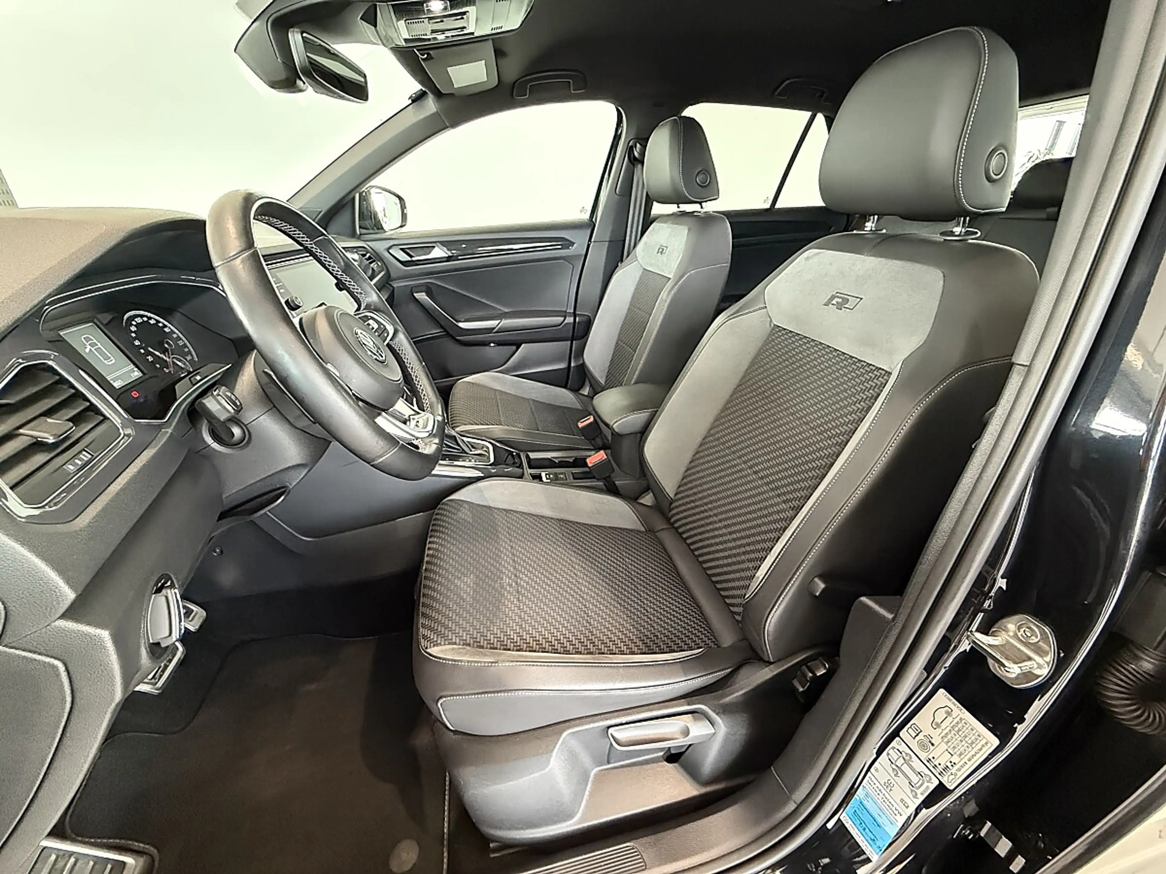 Volkswagen T-Roc 1,5 TSI ACT R-Line DSG*Spur*Kamera*Totwinkel*ACC — photo 11