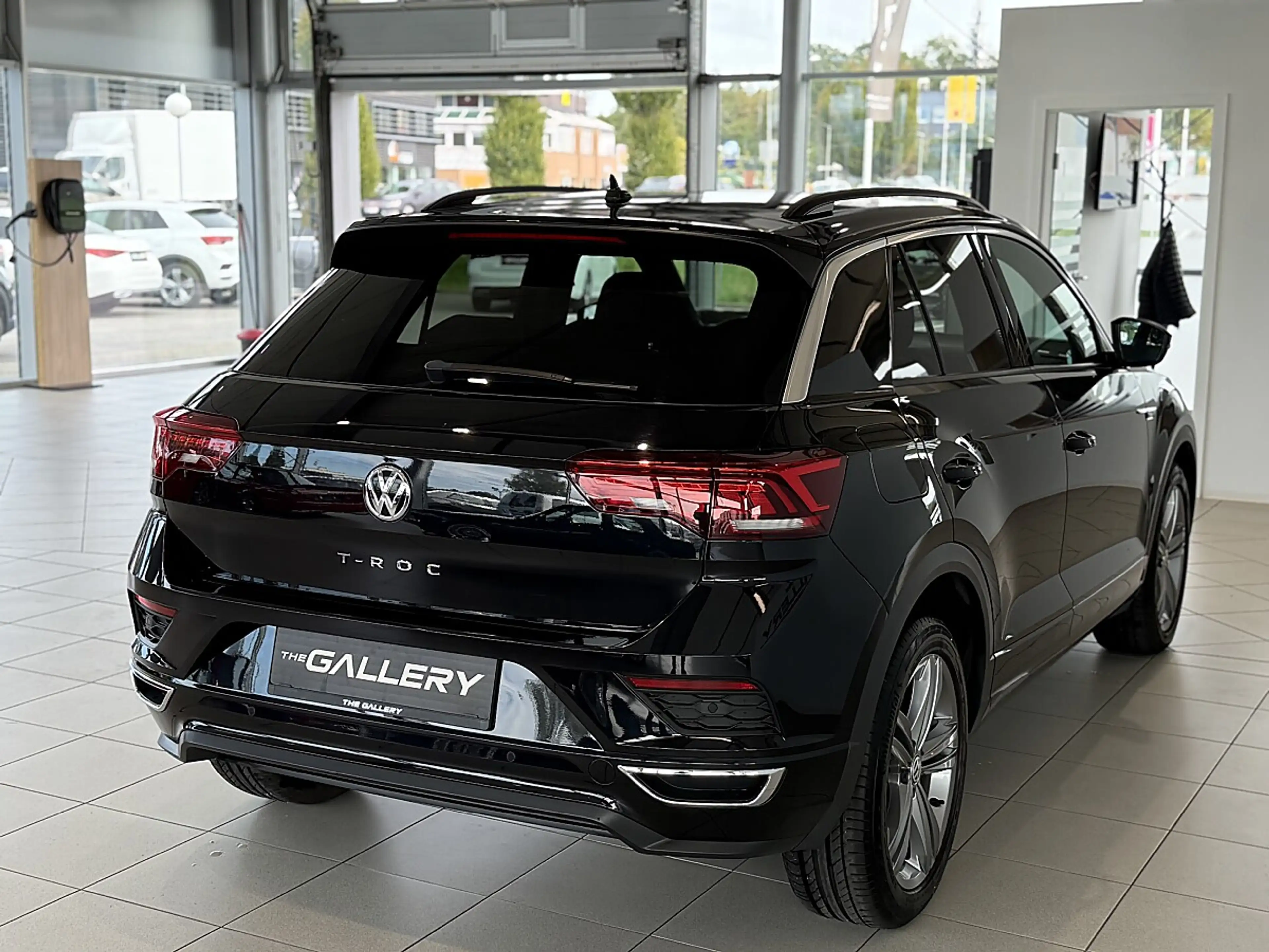 Volkswagen T-Roc 1,5 TSI ACT R-Line DSG*Spur*Kamera*Totwinkel*ACC — photo 4
