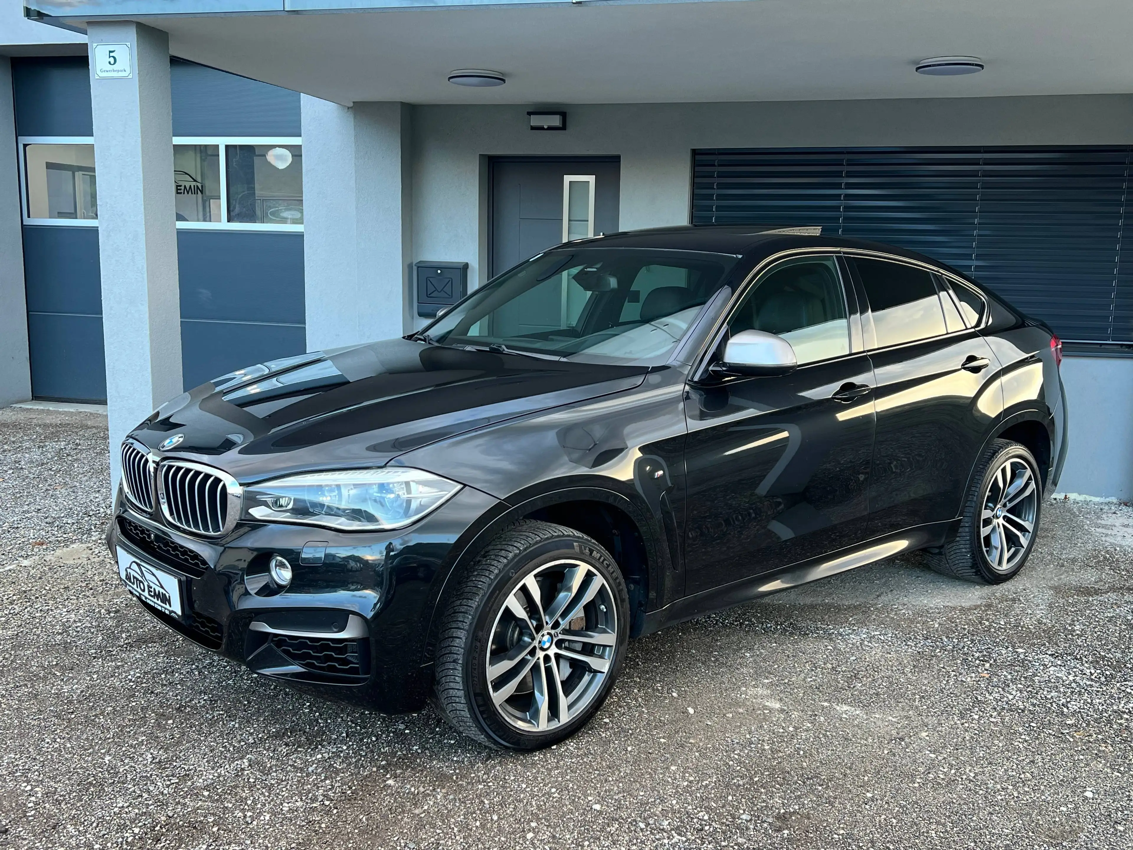 BMW X6 M50d Sport Activity Coupé Österreich-Paket Aut. — photo 2