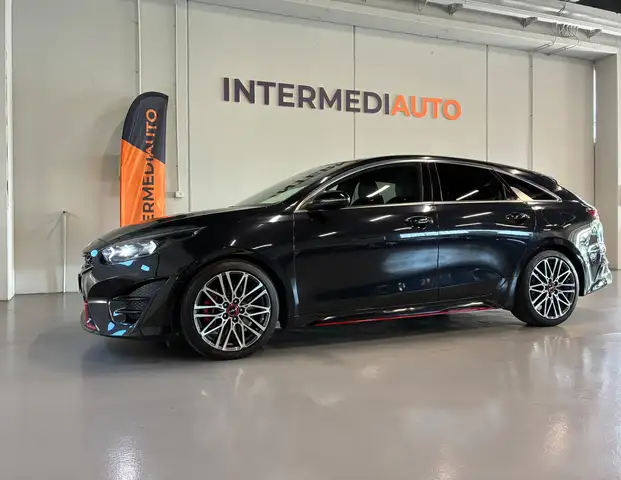 Kia ProCeed / pro_cee'd 1.6 T-GDI DCT GT 204cv