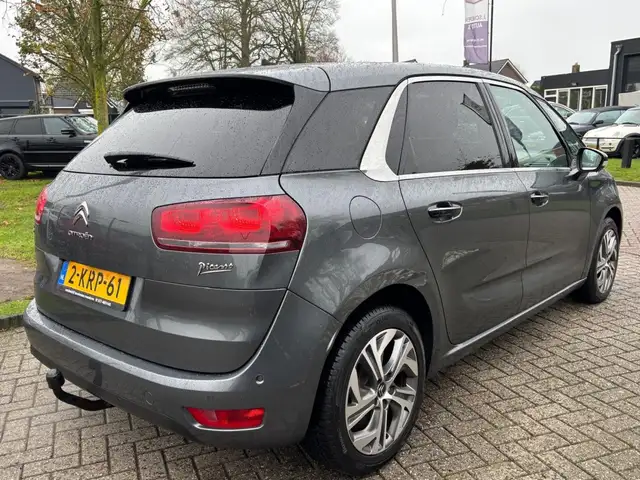 Citroen C4 Picasso view 5