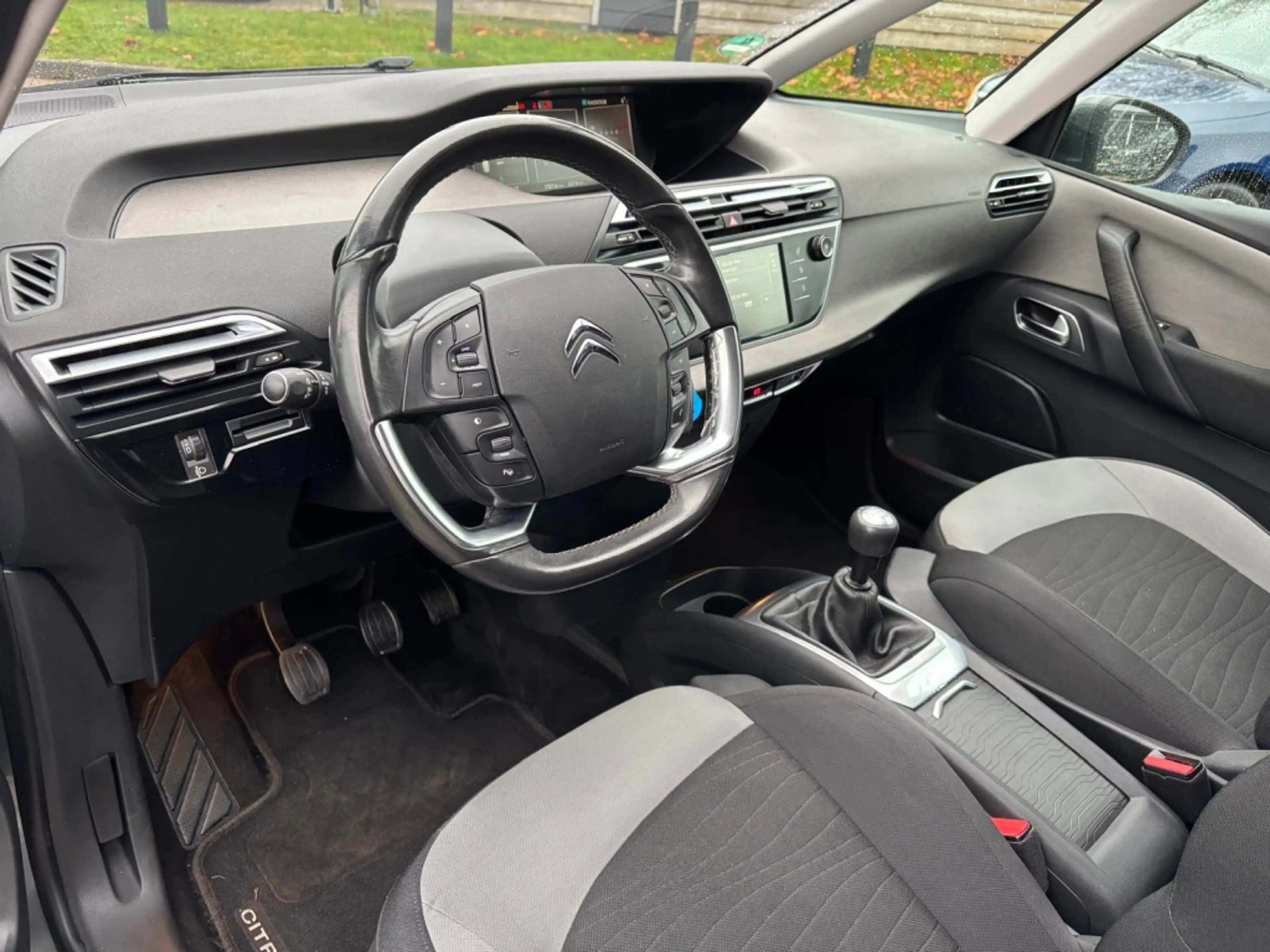 Citroen C4 Picasso 1.6 Intensive 2013 Trekhaak — photo 12