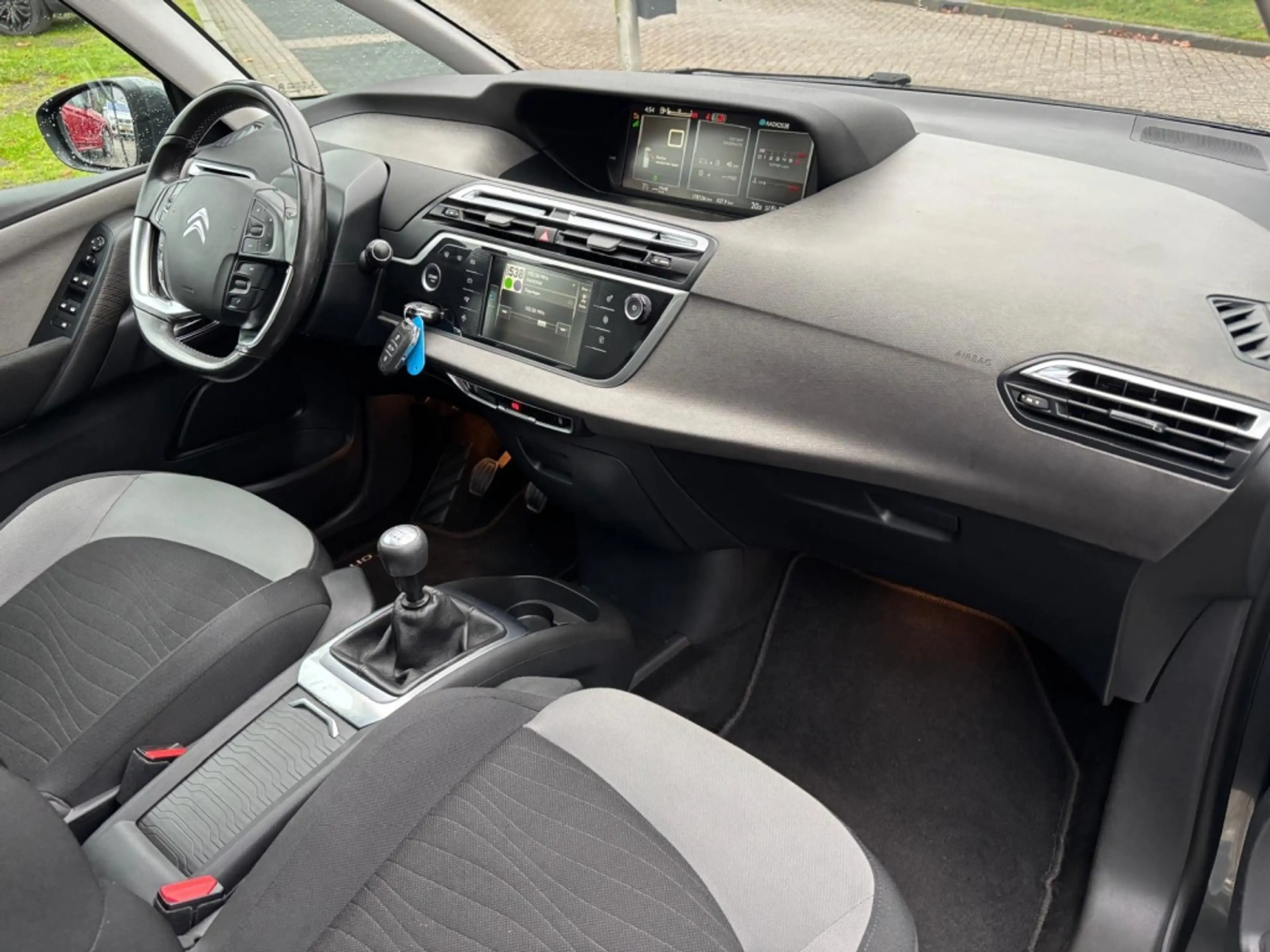 Citroen C4 Picasso 1.6 Intensive 2013 Trekhaak — photo 9