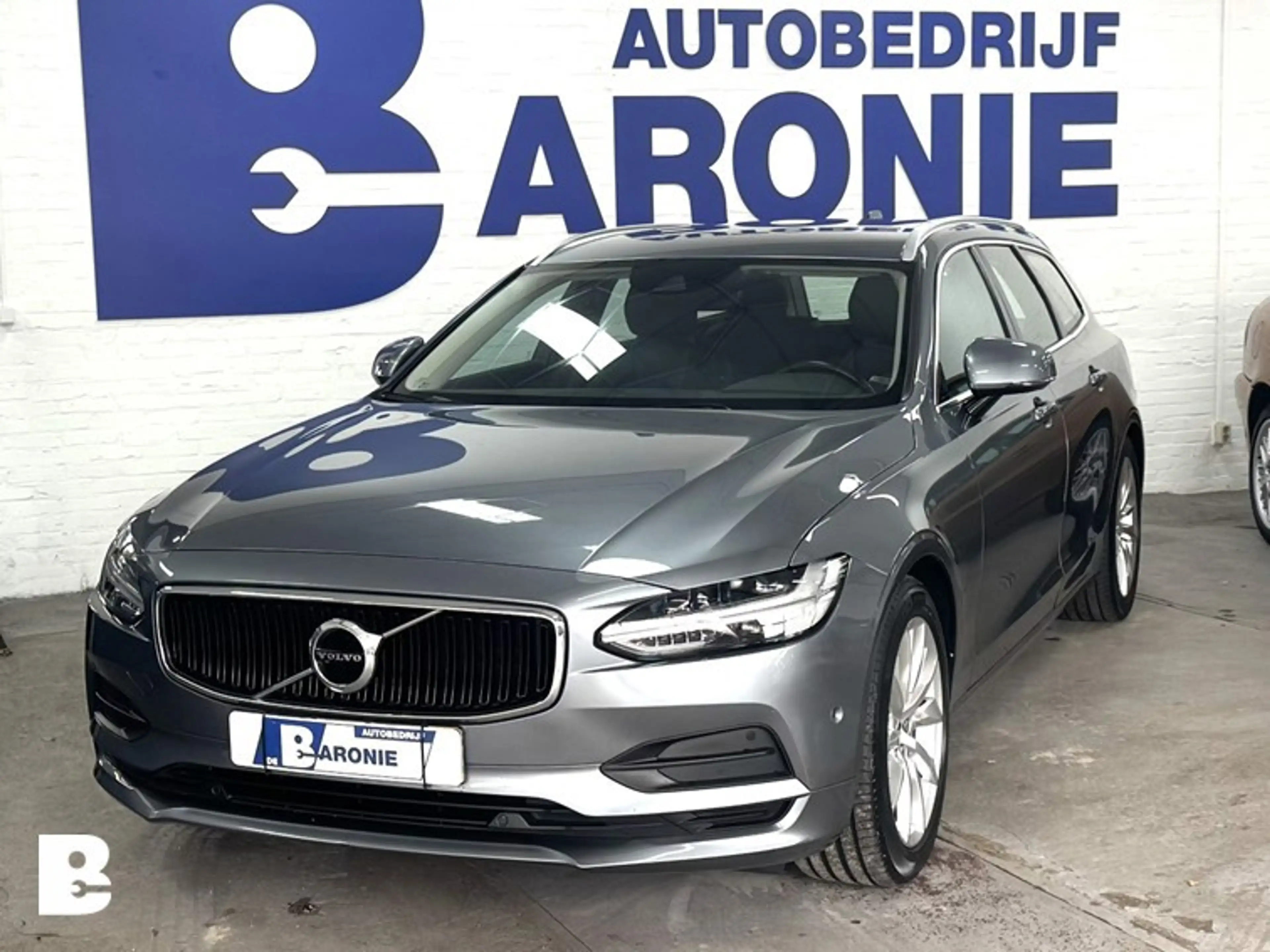 Volvo V90 2.0 T5 Momentum — photo 2