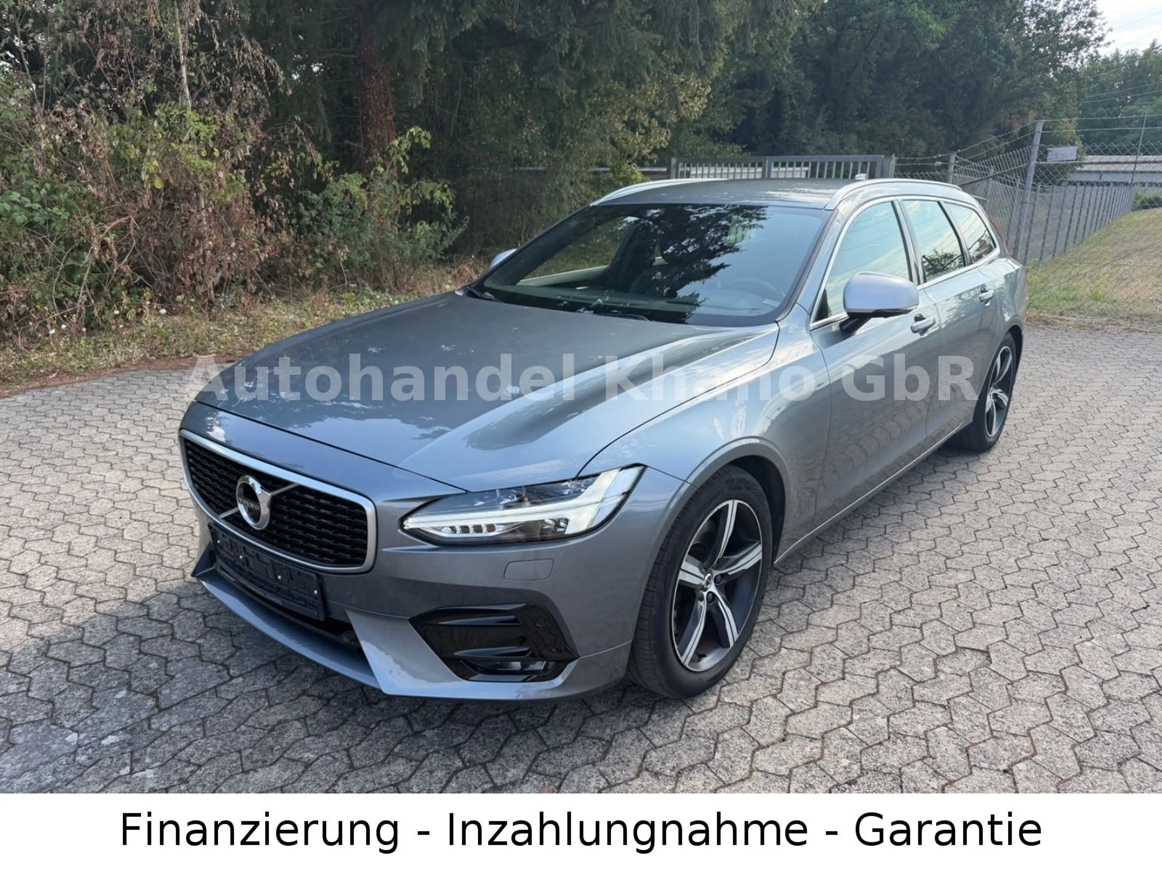 Volvo V90 Kombi R Design AWD — photo 2