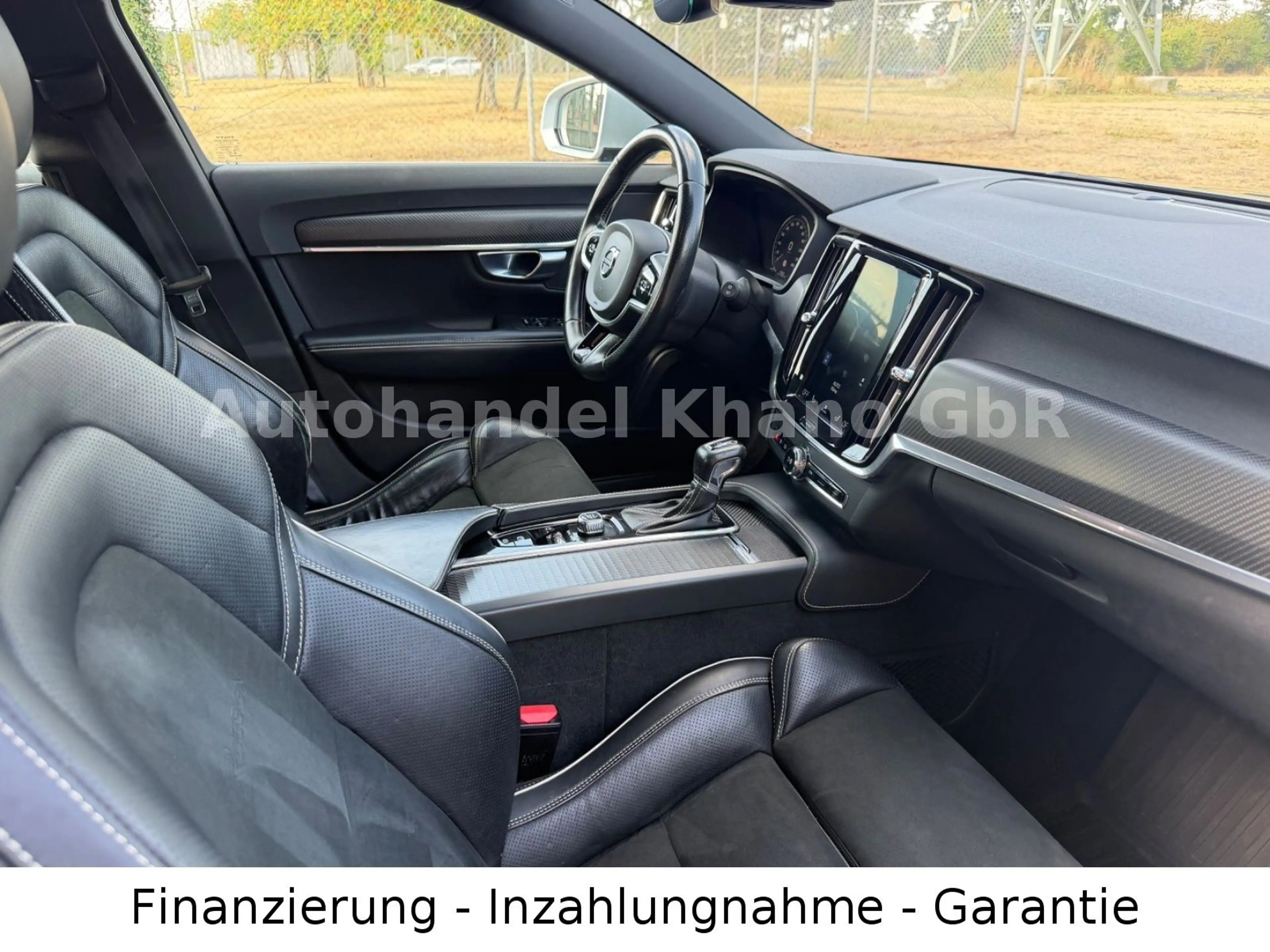 Volvo V90 Kombi R Design AWD — photo 11