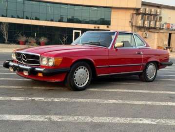 560 SL R107 V8 Automatic