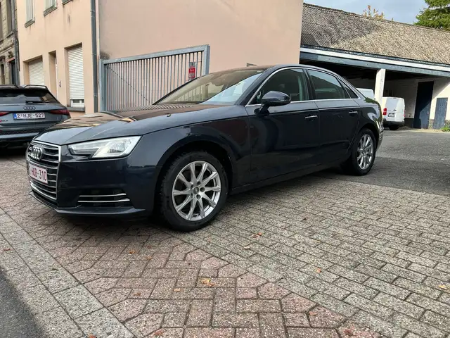 Audi A4 A4 1.4 TFSI Design 12 mois de garantie