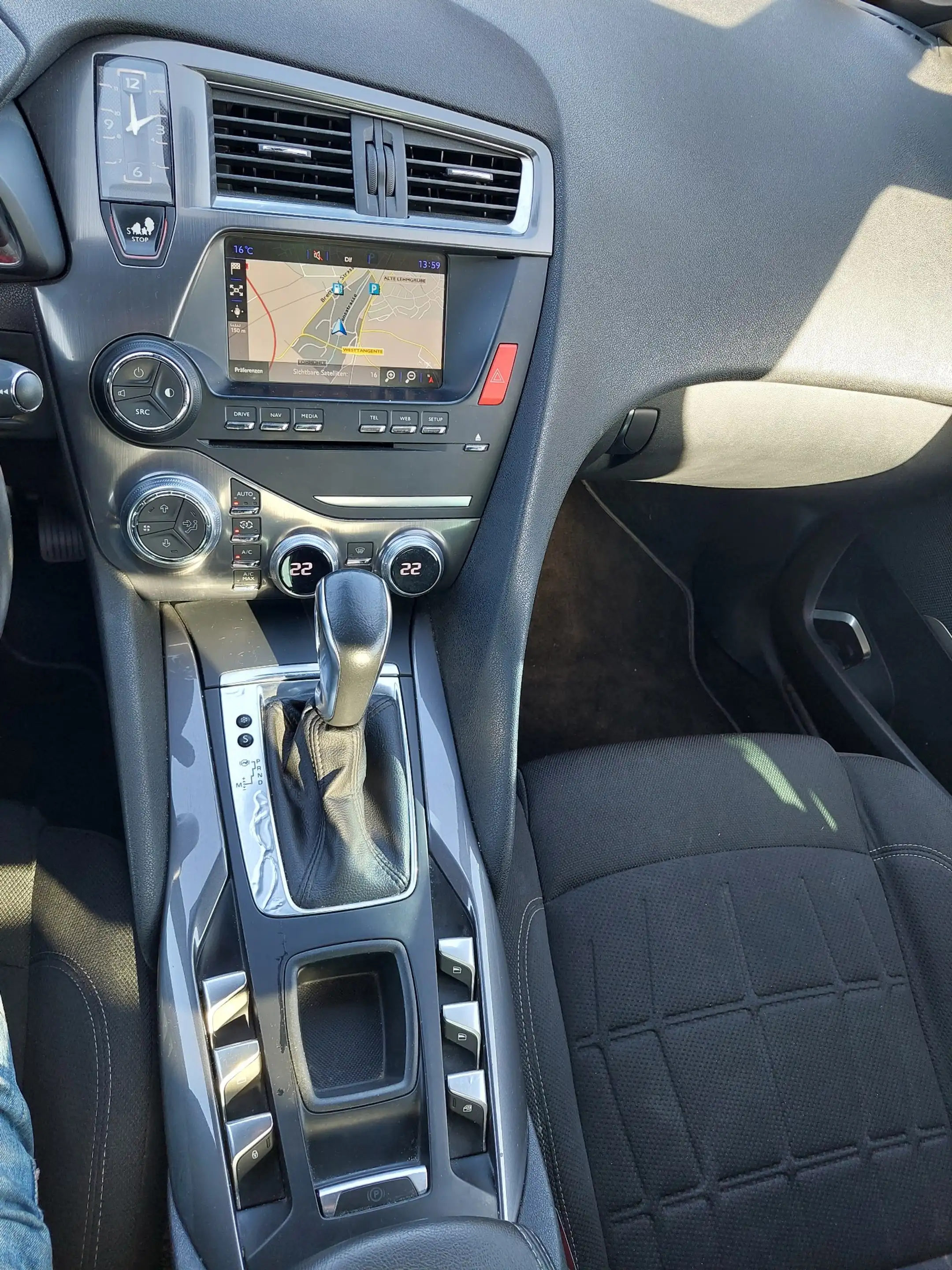 DS Automobiles DS 5 Basis — photo 9
