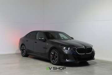 eDrive40 -Pano-H&K-360°-M Sport Pro - 97.4% SoH