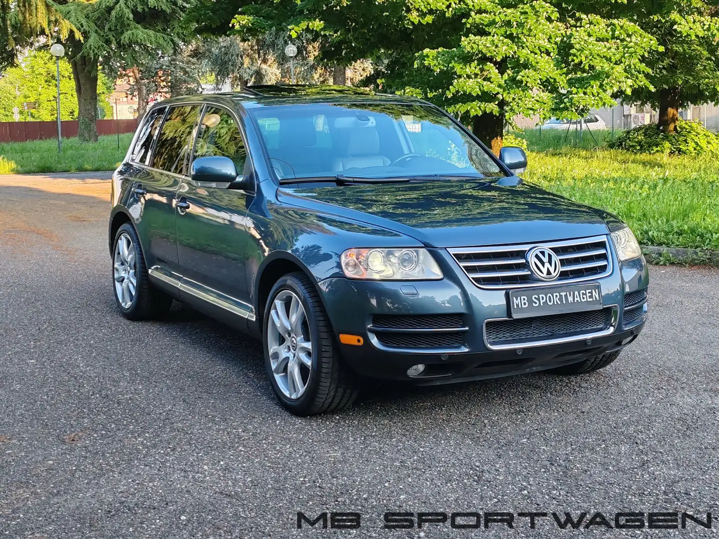 Volkswagen Touareg 4.2 V8 *ASI* PERFETTA * GARANZIA * TETTO/GANCIO Gris - 2