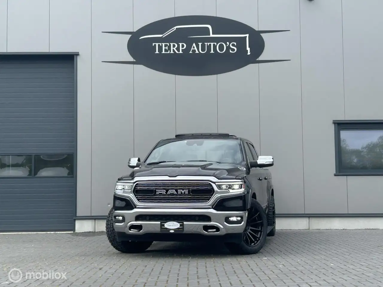 Dodge RAM 2022 — фото 10
