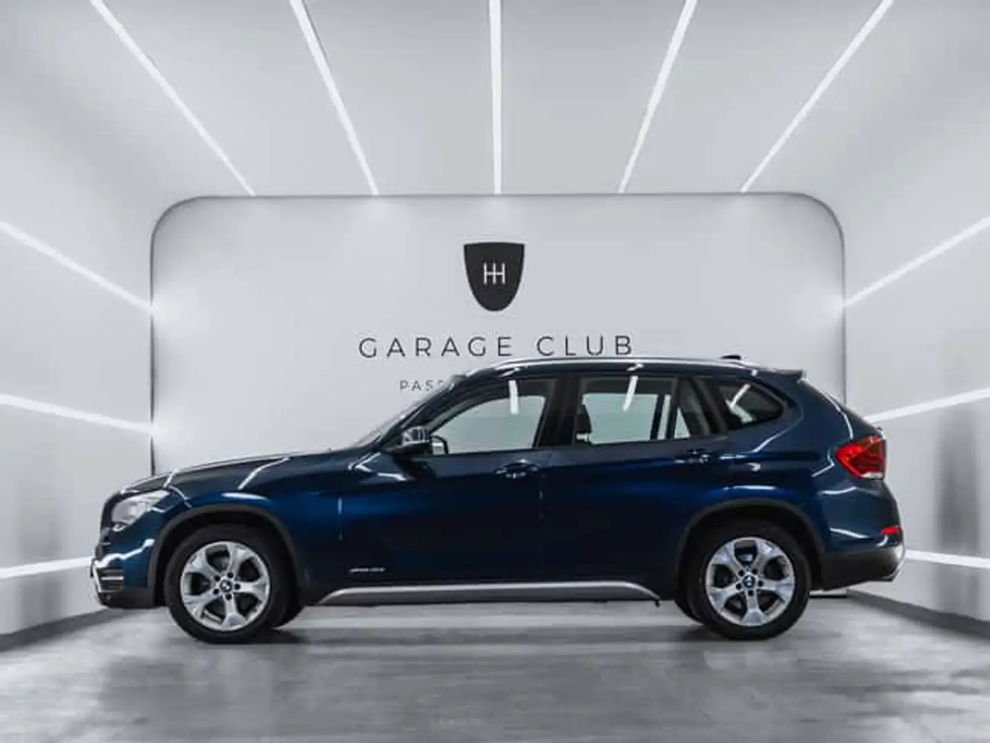 BMW X1 xDrive 18dA Blu/Azzurro - 2