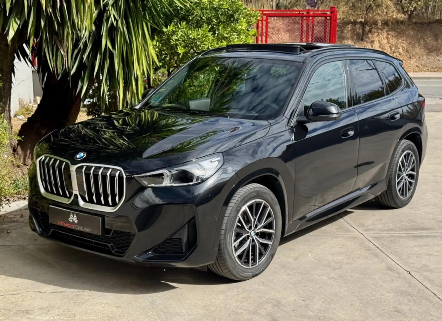 BMW X1 xDrive 20dA M Sport Negro - 2