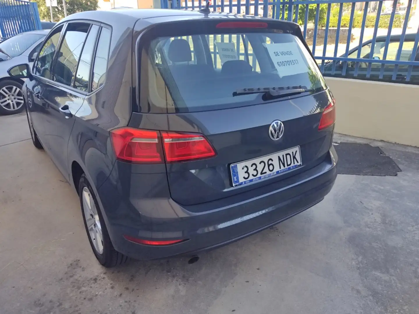 Volkswagen Golf G. Sportsvan 1.6TDI CR BMT BM Business Navi Gris - 1