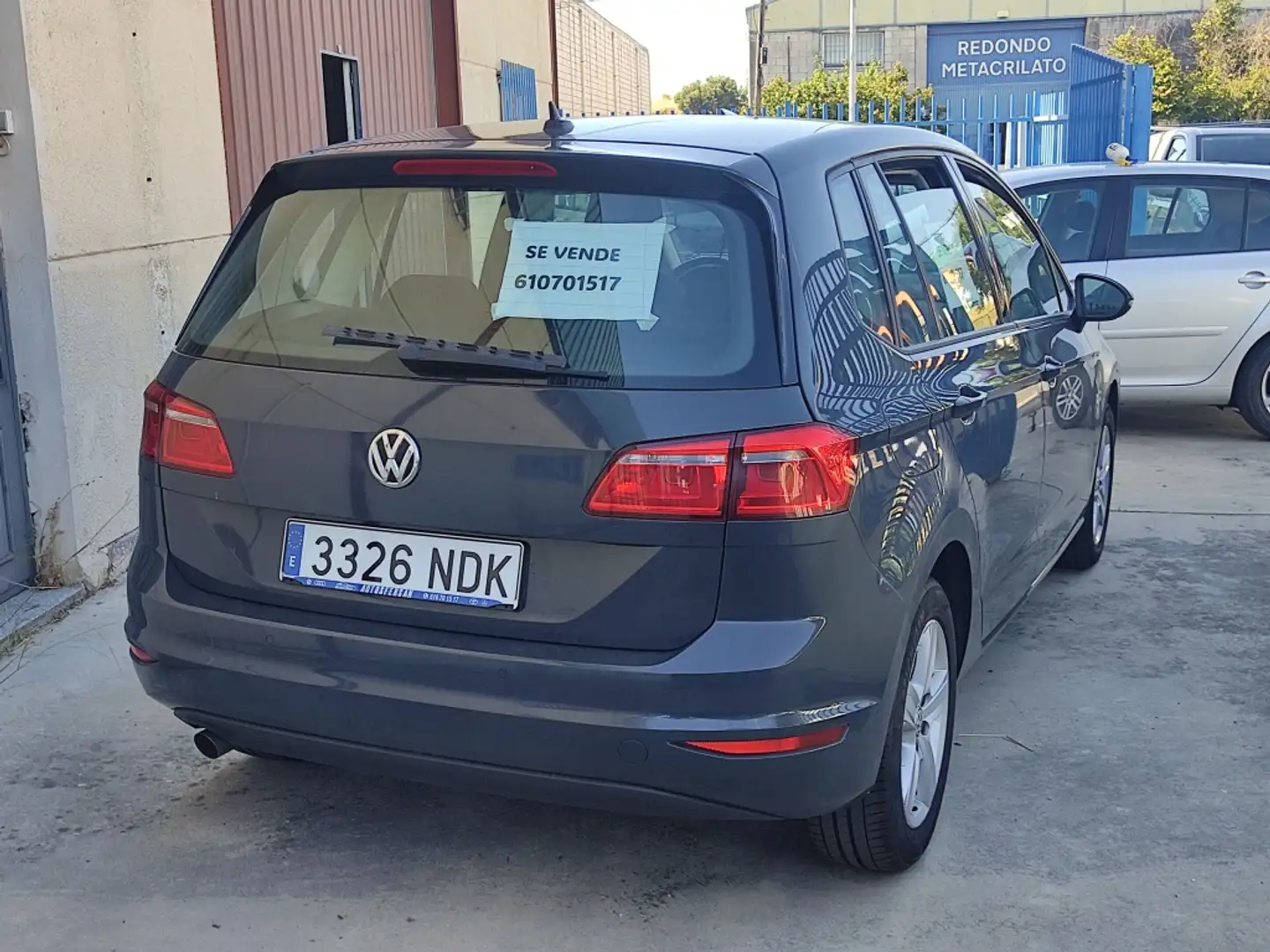 Volkswagen Golf G. Sportsvan 1.6TDI CR BMT BM Business Navi Gris - 2