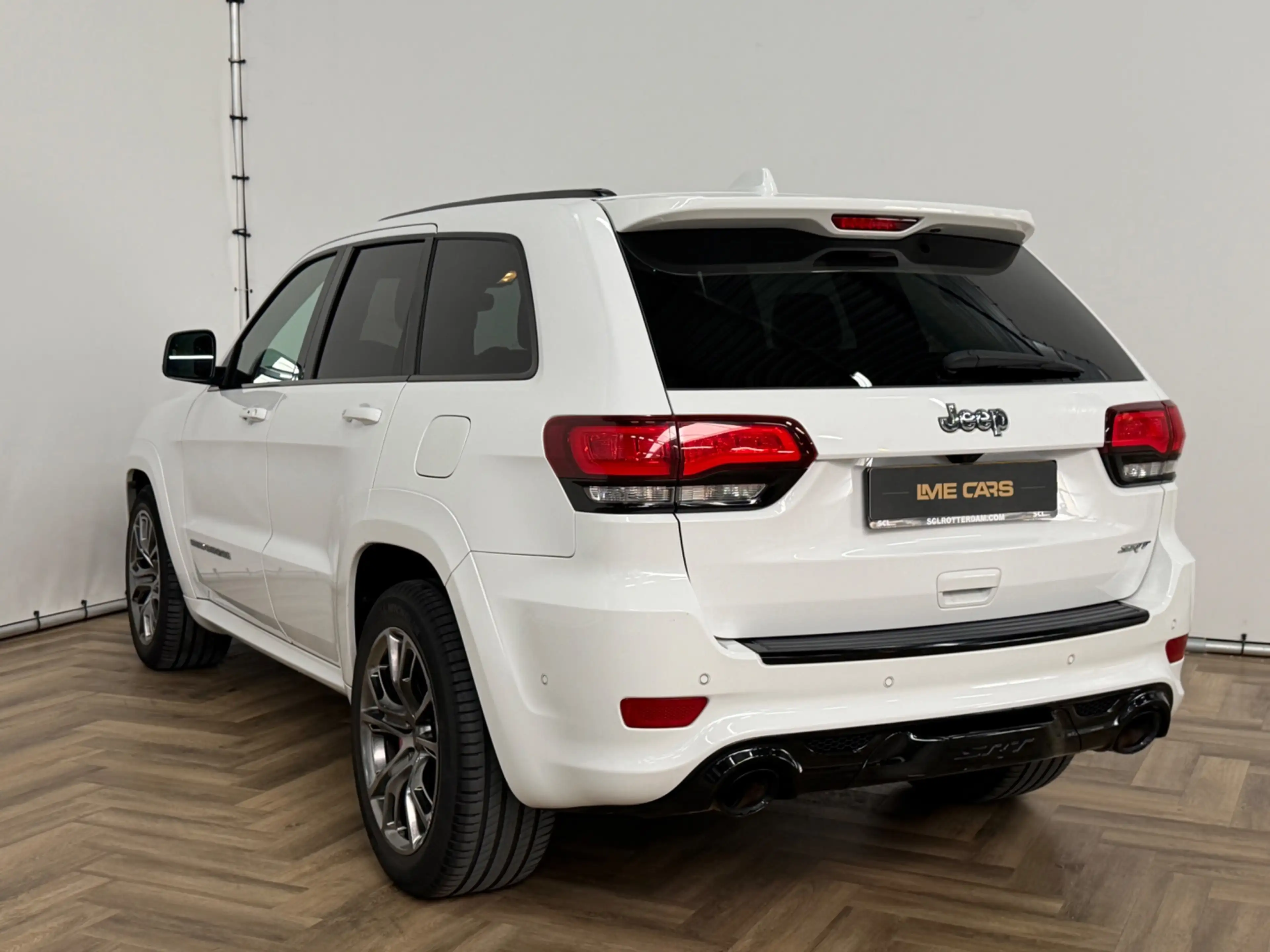 Jeep Grand Cherokee 6.4 HEMI SRT|PANO|MEMORY|LEDER|INRUIL MOGELIJK| — photo 6