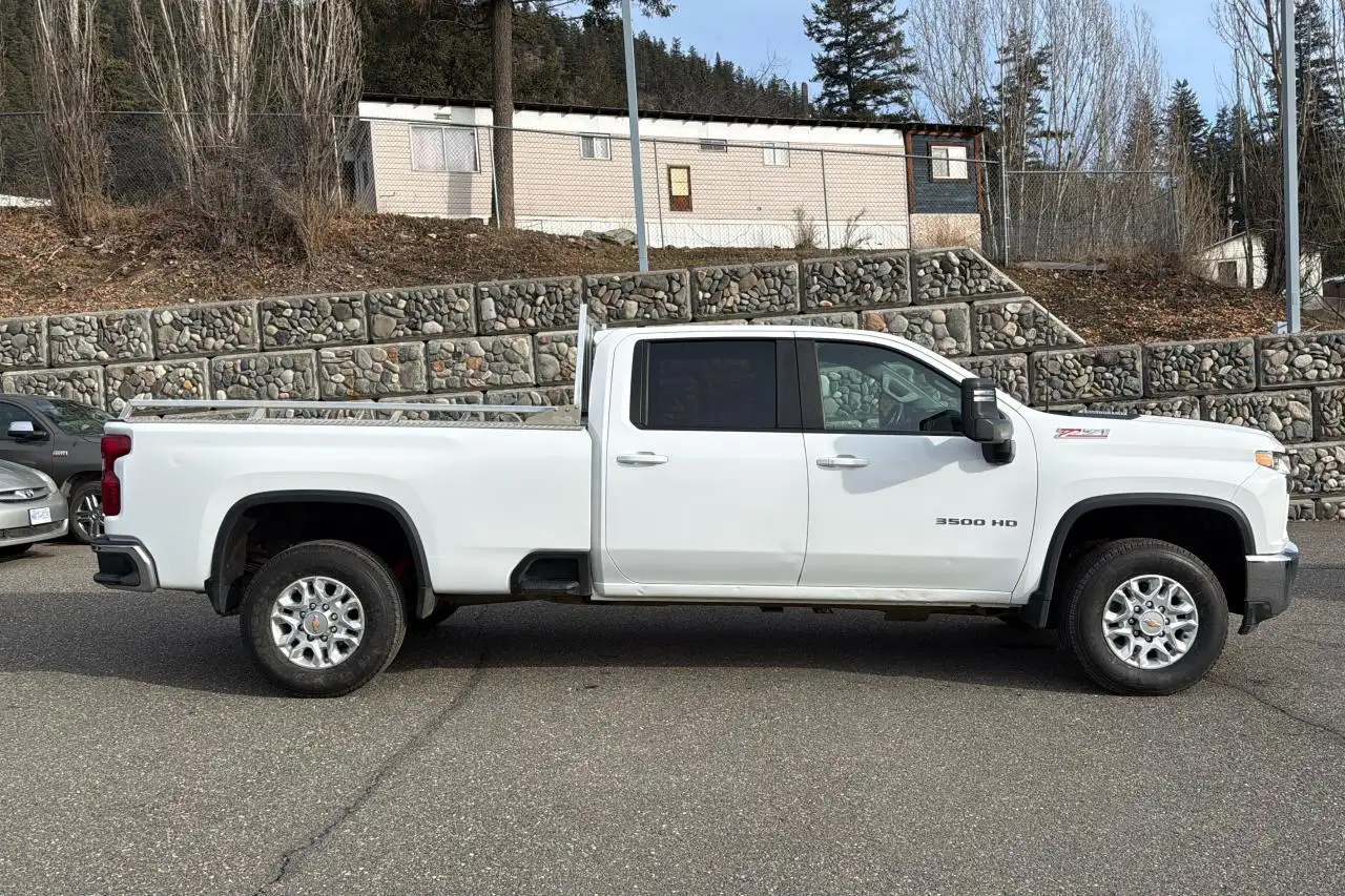 Chevrolet Silverado 3500 снимка Chevrolet Silverado 3500