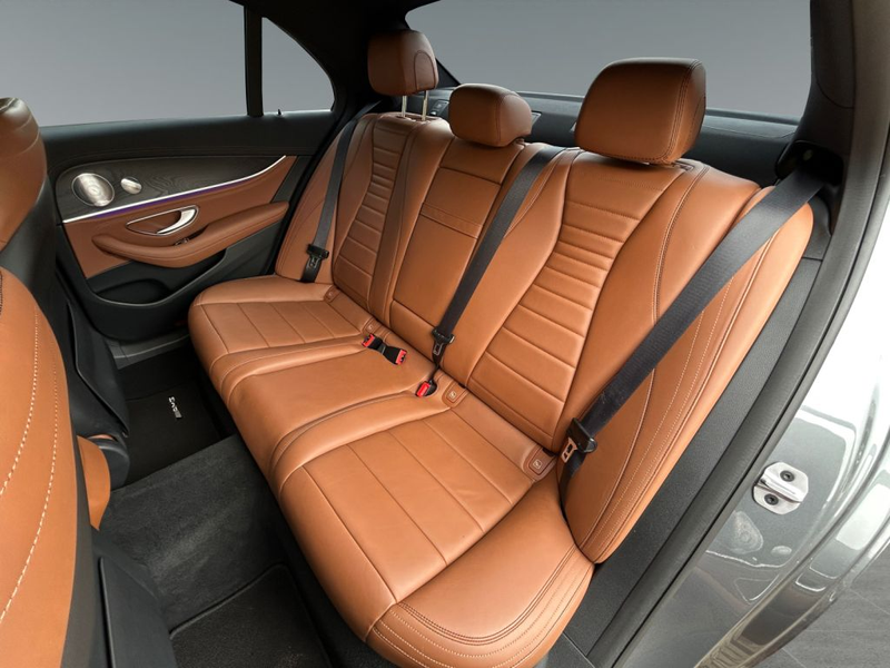 Mercedes-Benz E 400 d 4Matic 9G-TRONIC AMG Line — photo 13