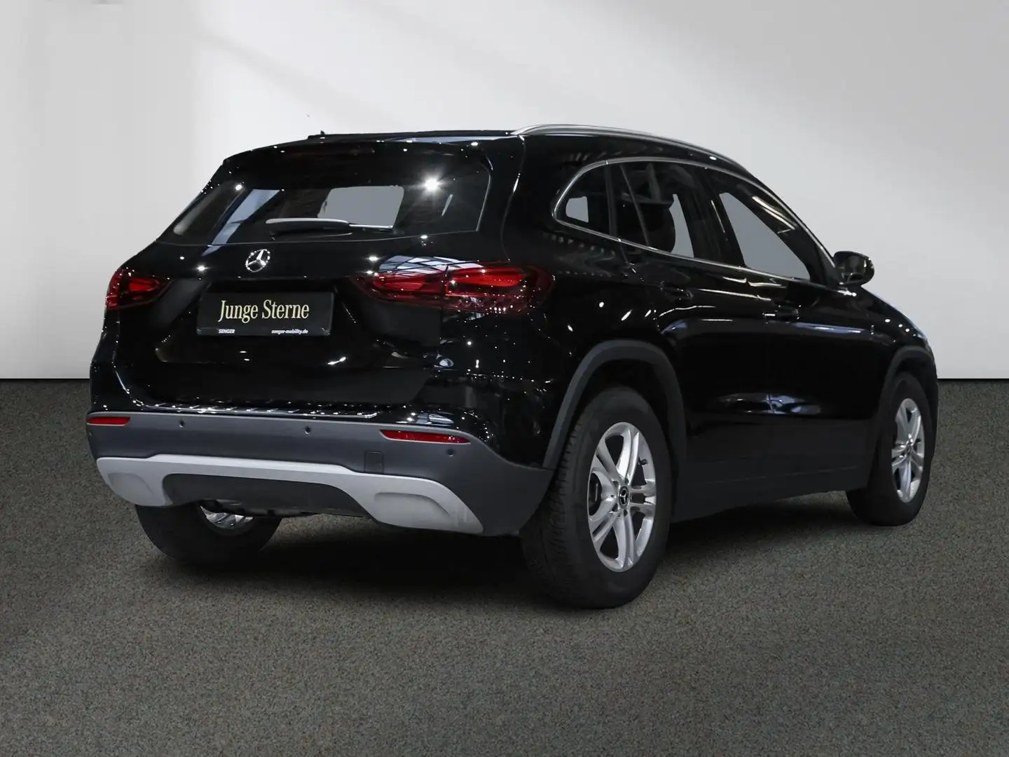 Mercedes-Benz GLA 200 Rückfahrkamera Sitzheizung MBUX-Navi LED Noir - 2