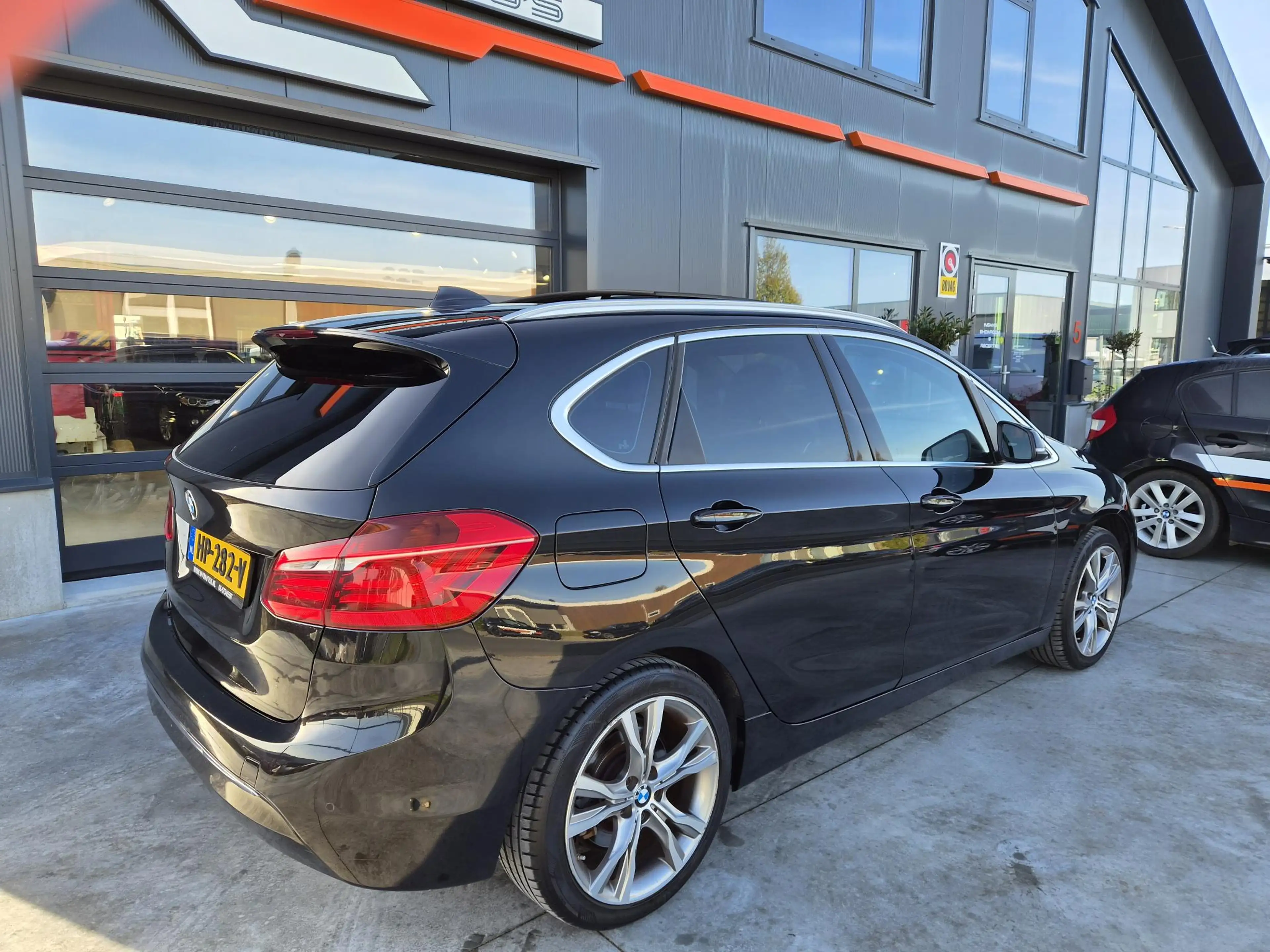 BMW 225 2-serie Active Tourer 225xe Centennial High Execut — photo 5