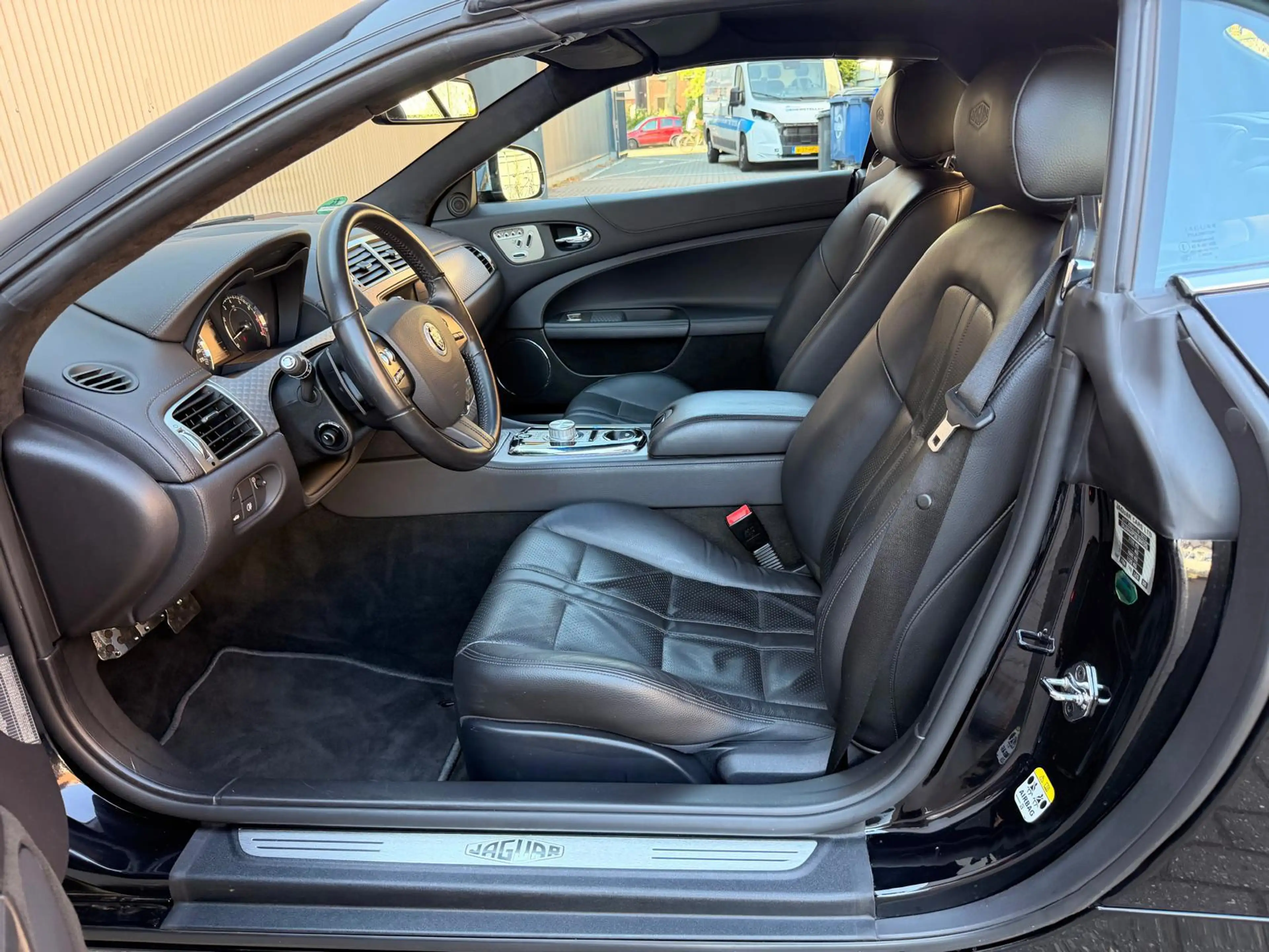 Jaguar XK 5.0 V8 Convertible Portfolio|Dealer Ond.|Leder|Nie — photo 8