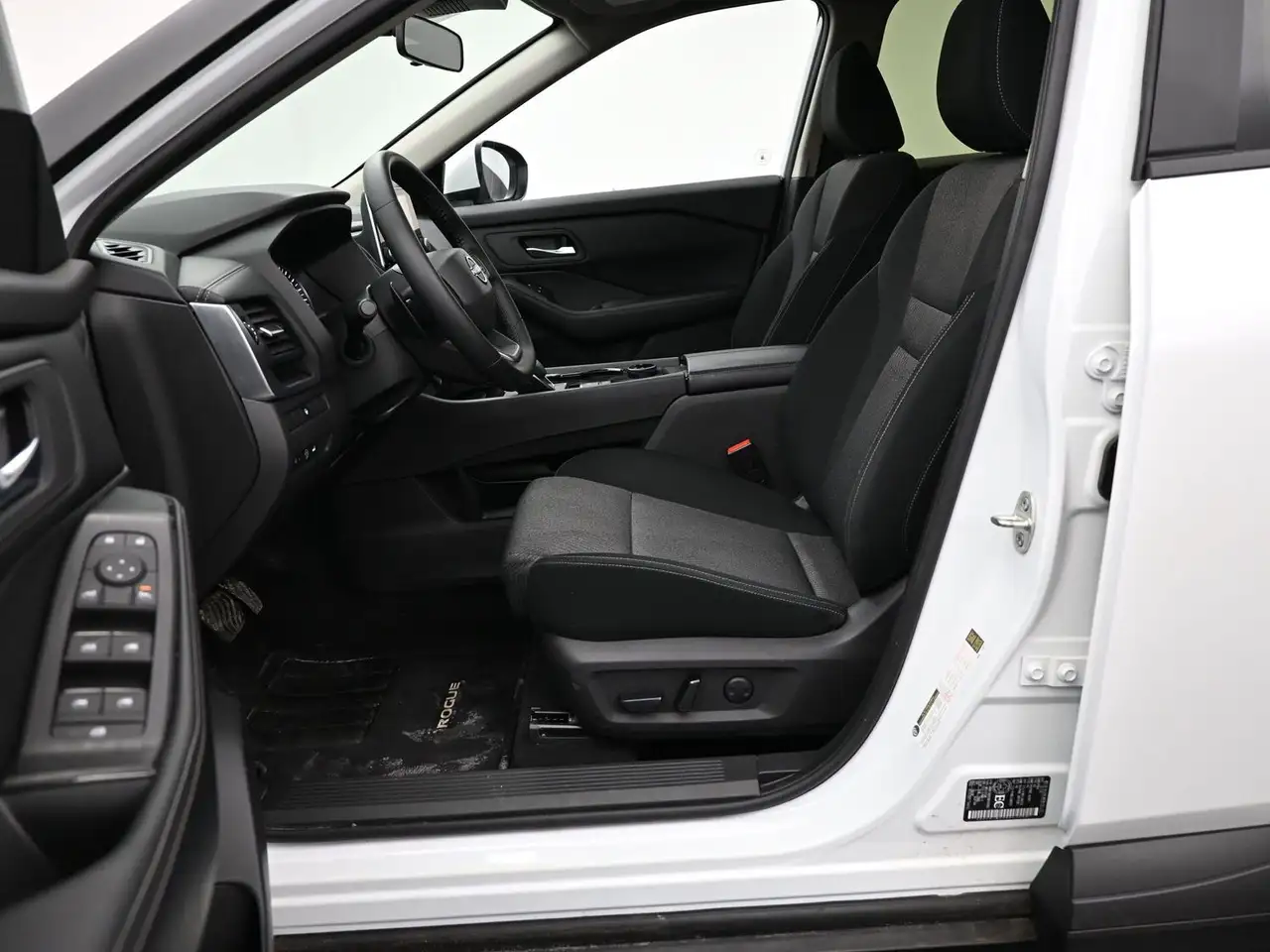 Nissan Rogue photo Nissan Rogue