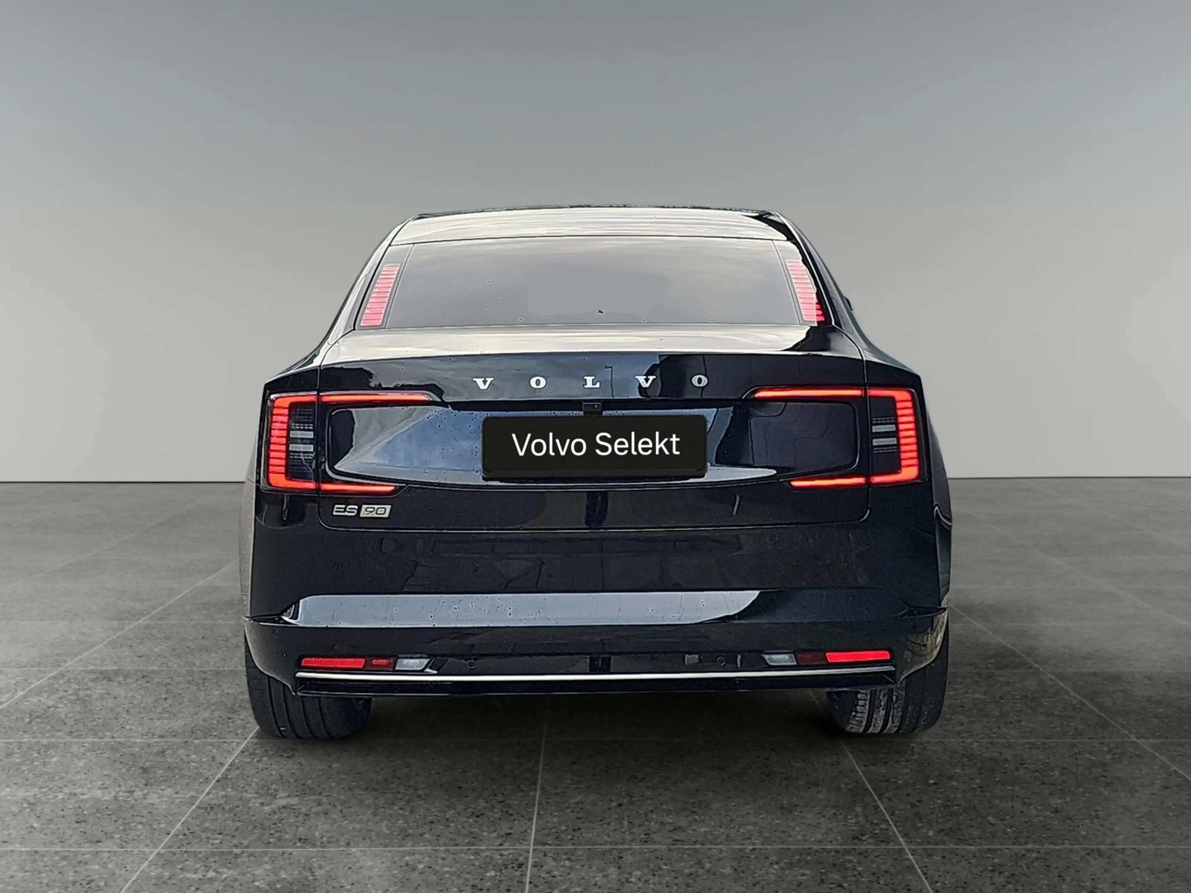 Volvo ES90 Single Motor Ext. R. Ultra Launch Edition 92 kWh | — photo 5