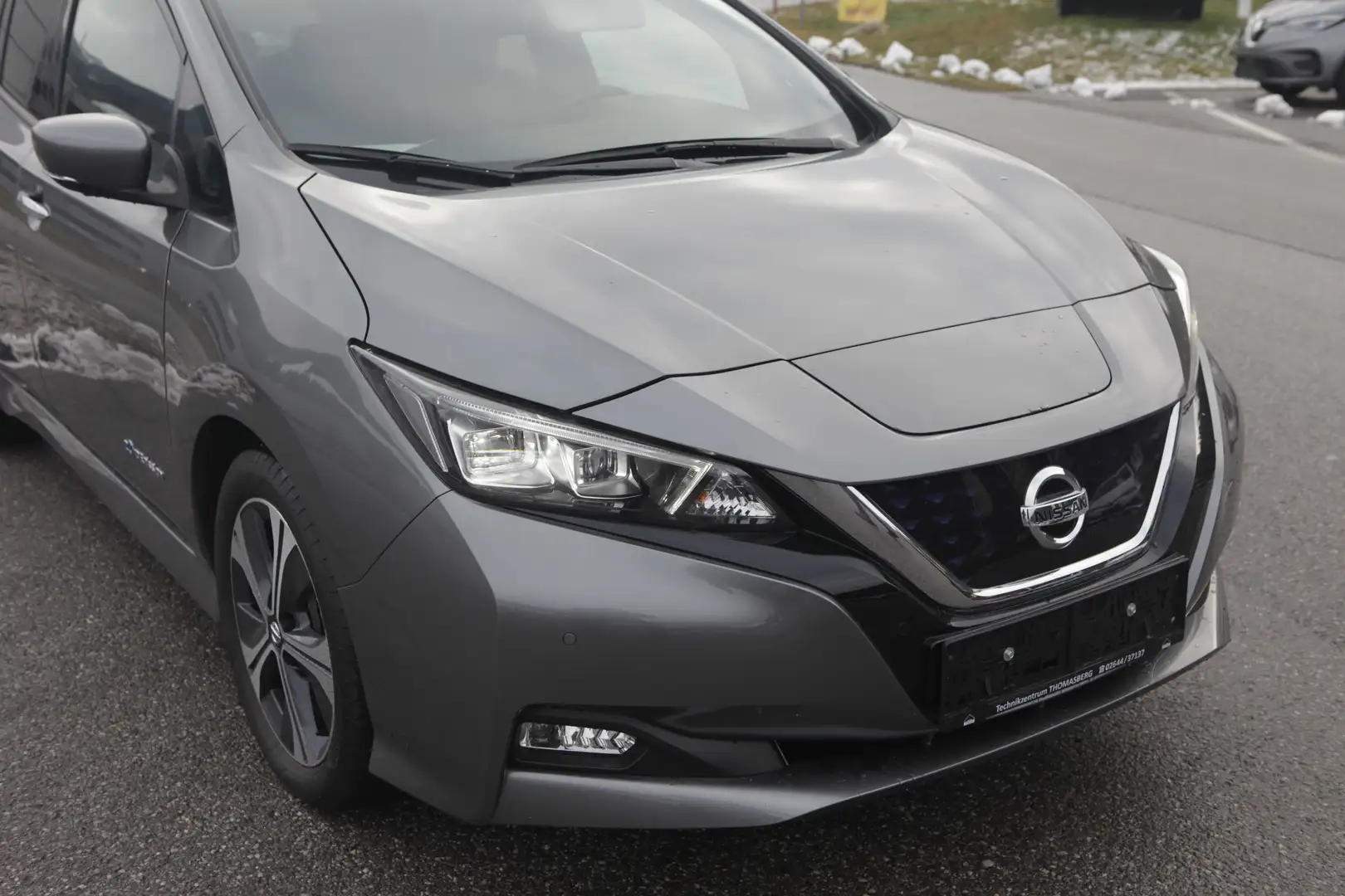 Nissan Leaf Elektro Leaf 40 KW Szary - 2