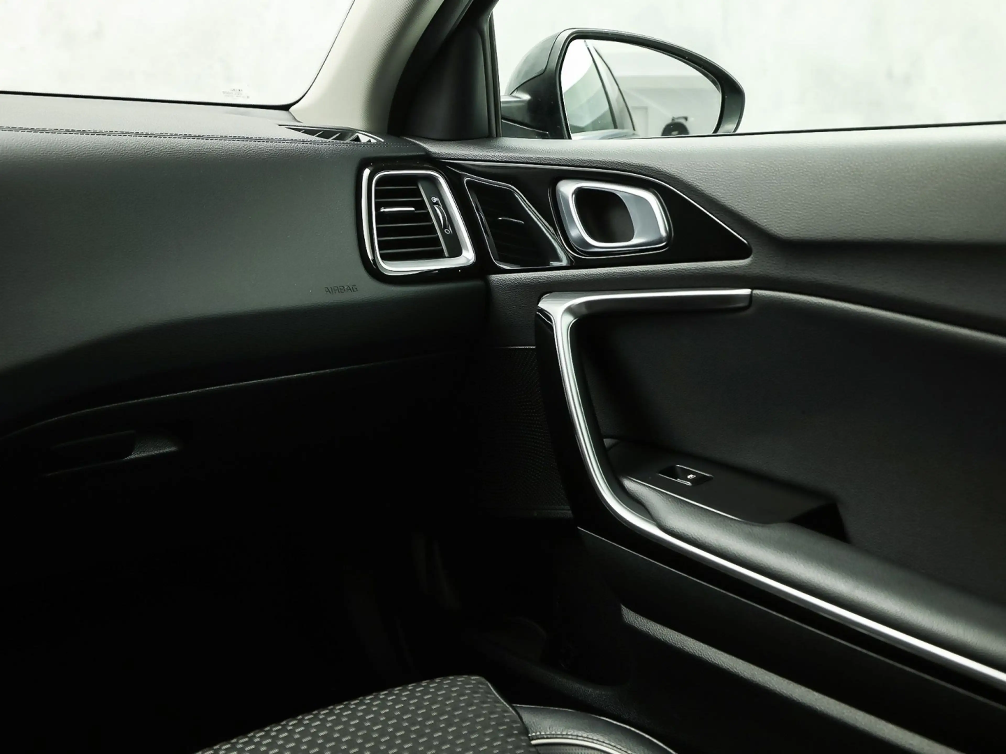Kia Ceed / cee'd 1.5 T-GDi DynamicPlusLine 160Pk Automaat (APPLE CA — photo 36