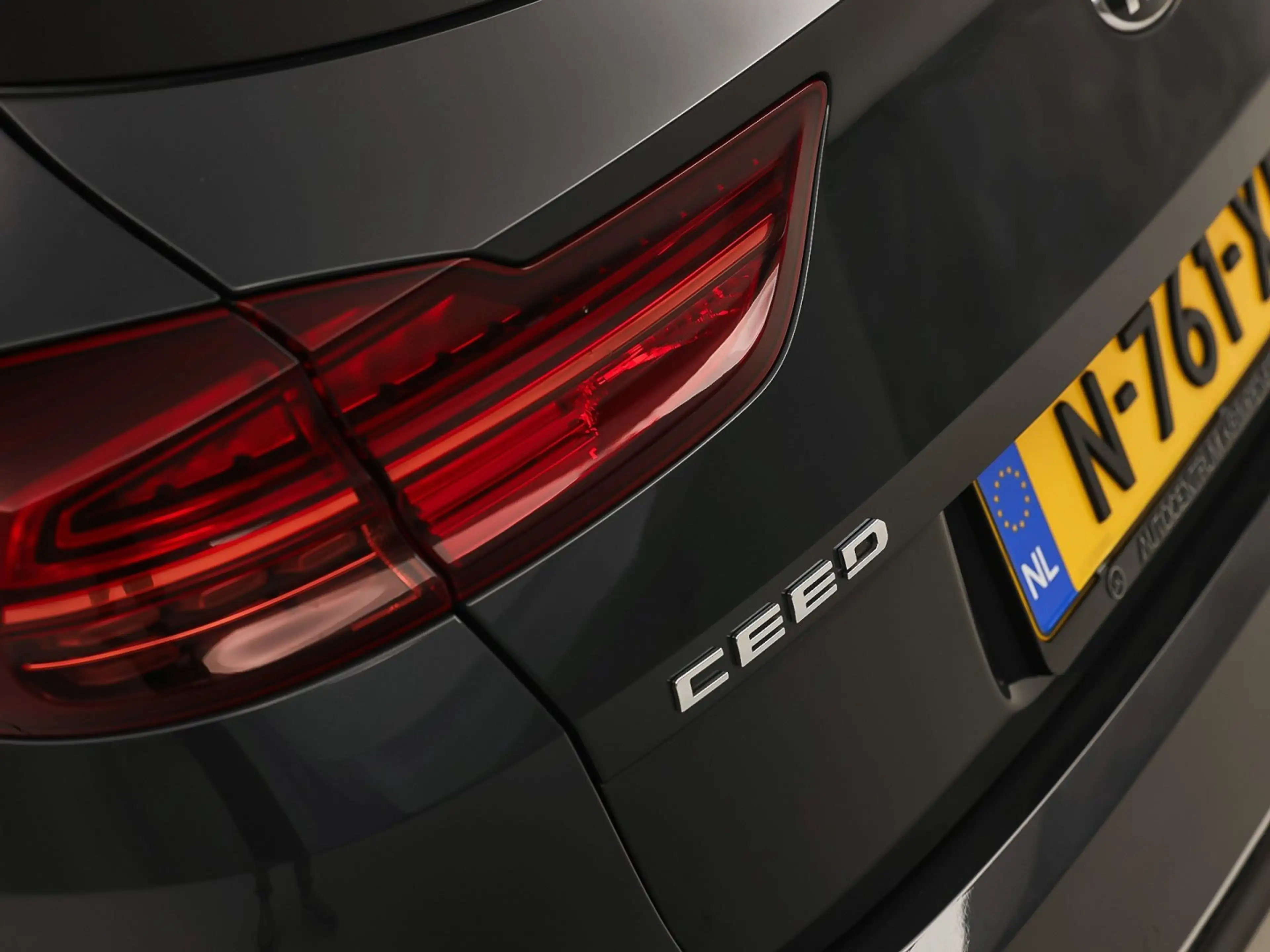 Kia Ceed / cee'd 1.5 T-GDi DynamicPlusLine 160Pk Automaat (APPLE CA — photo 43