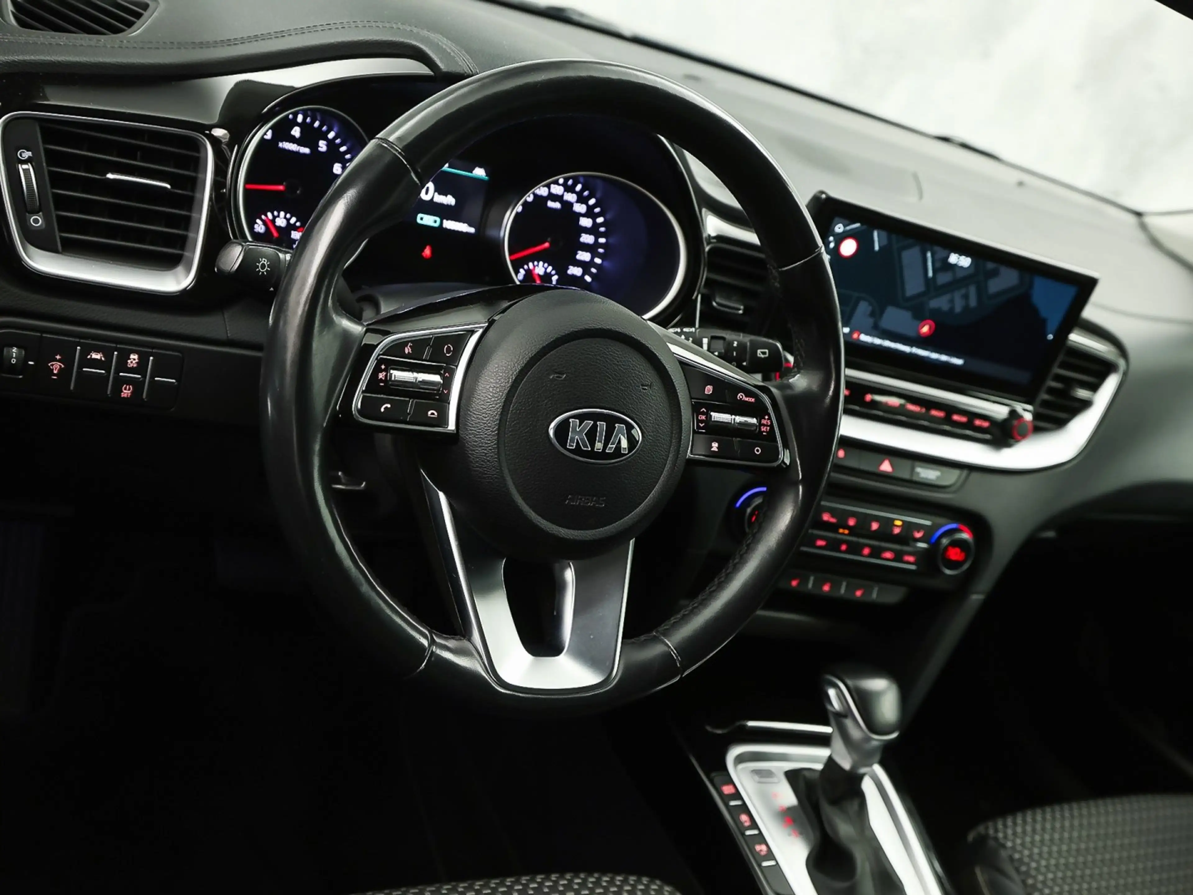 Kia Ceed / cee'd 1.5 T-GDi DynamicPlusLine 160Pk Automaat (APPLE CA — photo 19