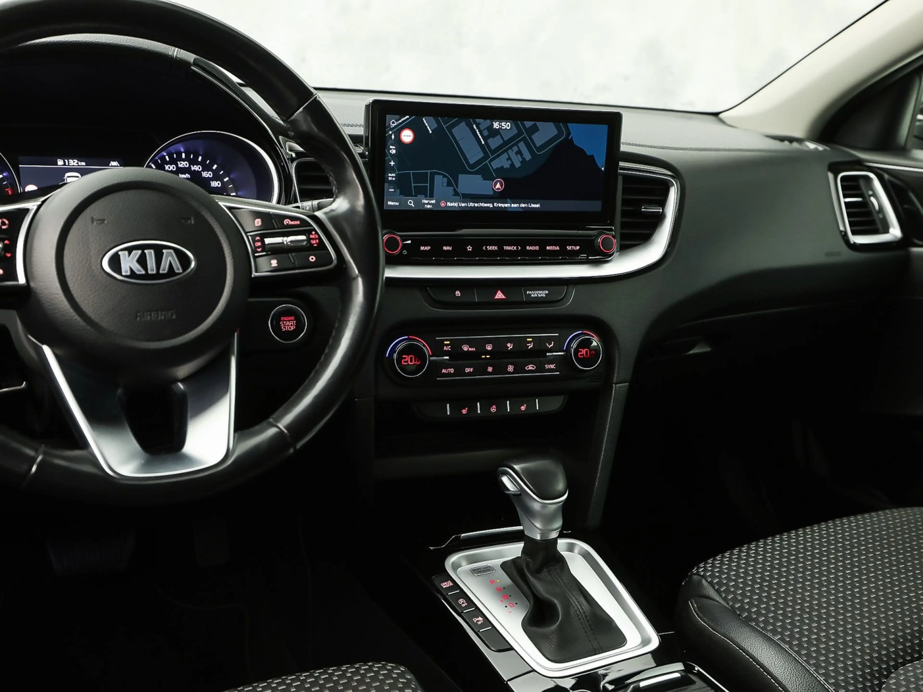 Kia Ceed / cee'd 1.5 T-GDi DynamicPlusLine 160Pk Automaat (APPLE CA — photo 35