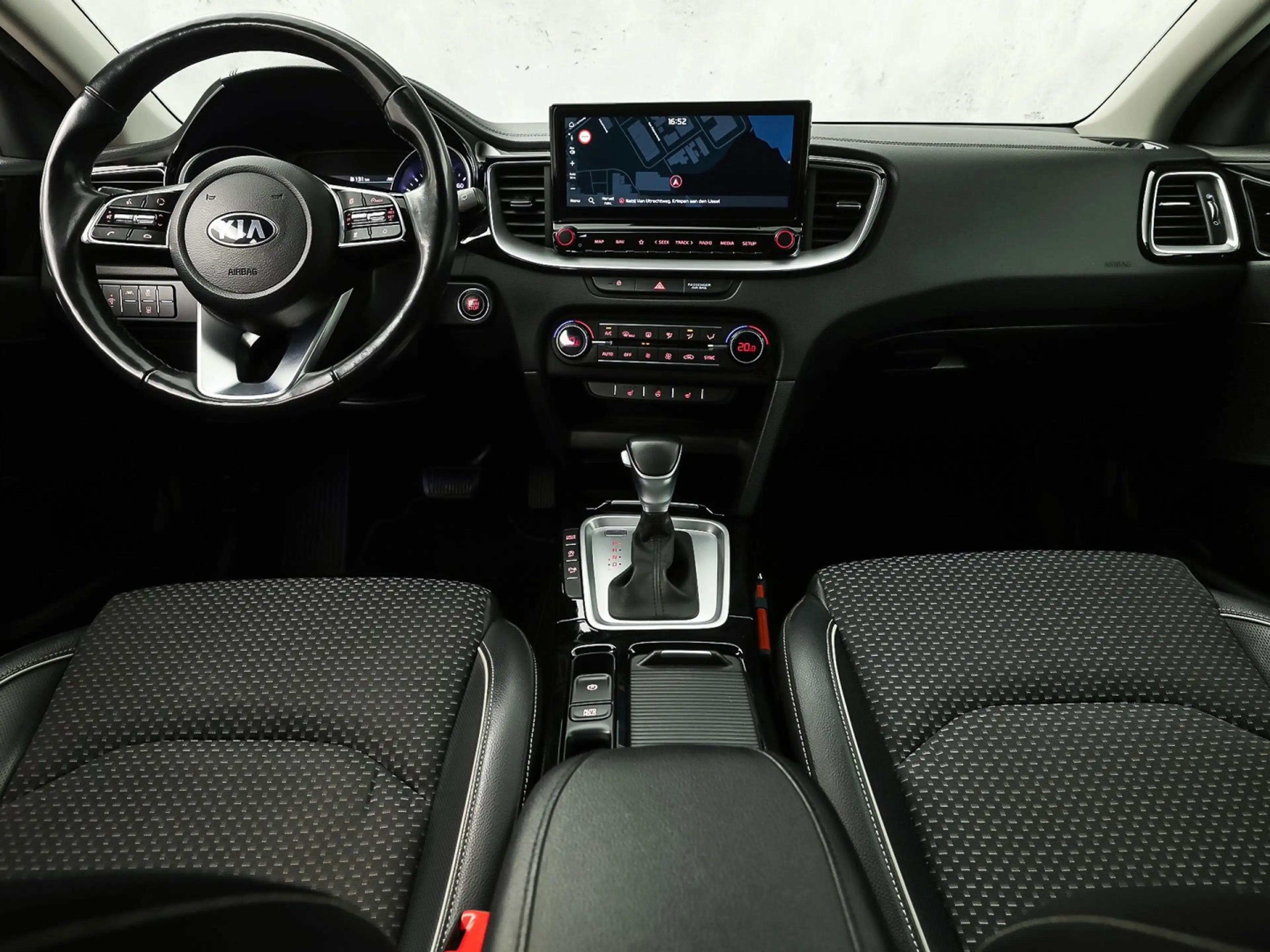 Kia Ceed / cee'd 1.5 T-GDi DynamicPlusLine 160Pk Automaat (APPLE CA — photo 6