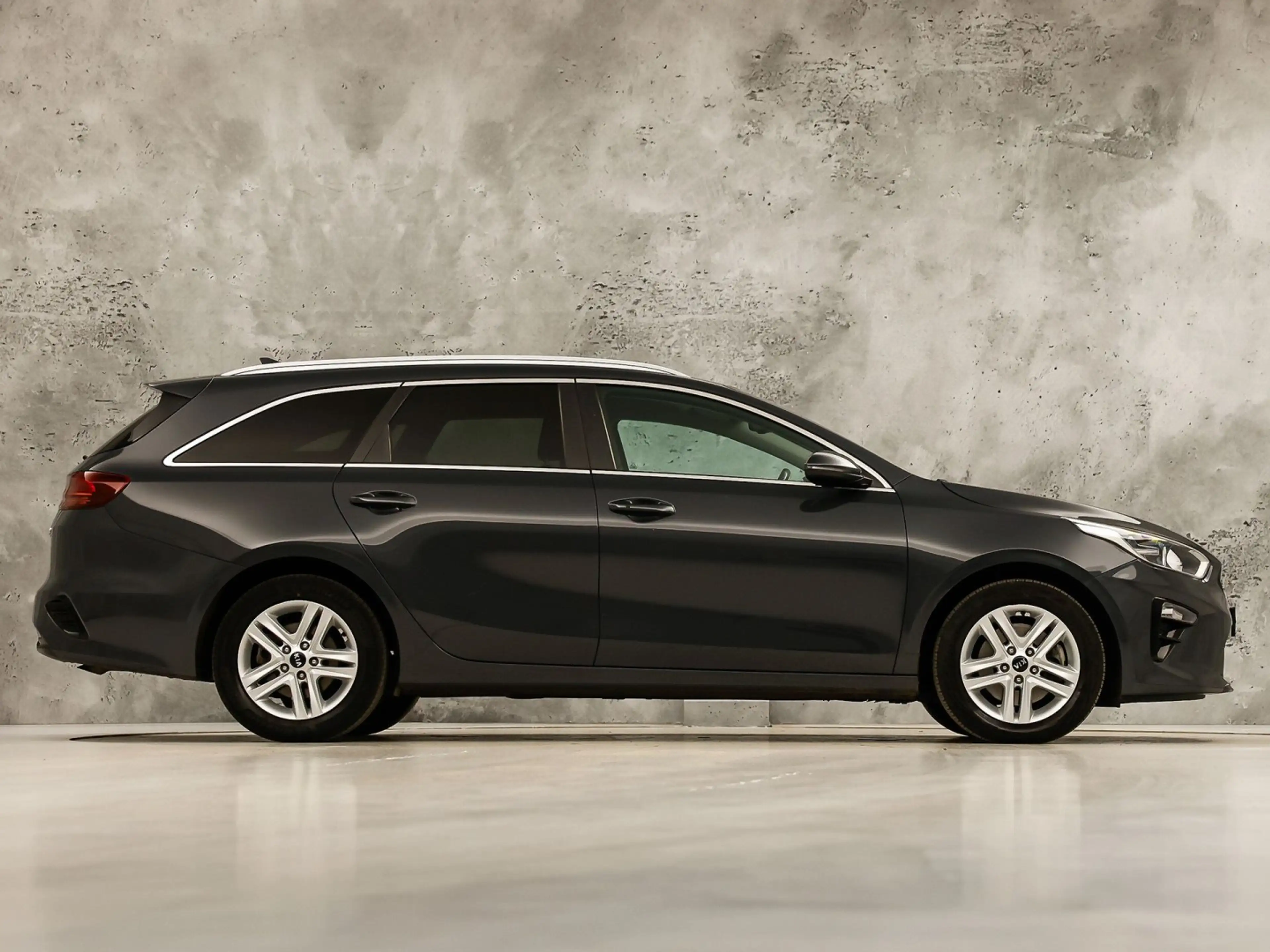 Kia Ceed / cee'd 1.5 T-GDi DynamicPlusLine 160Pk Automaat (APPLE CA — photo 4