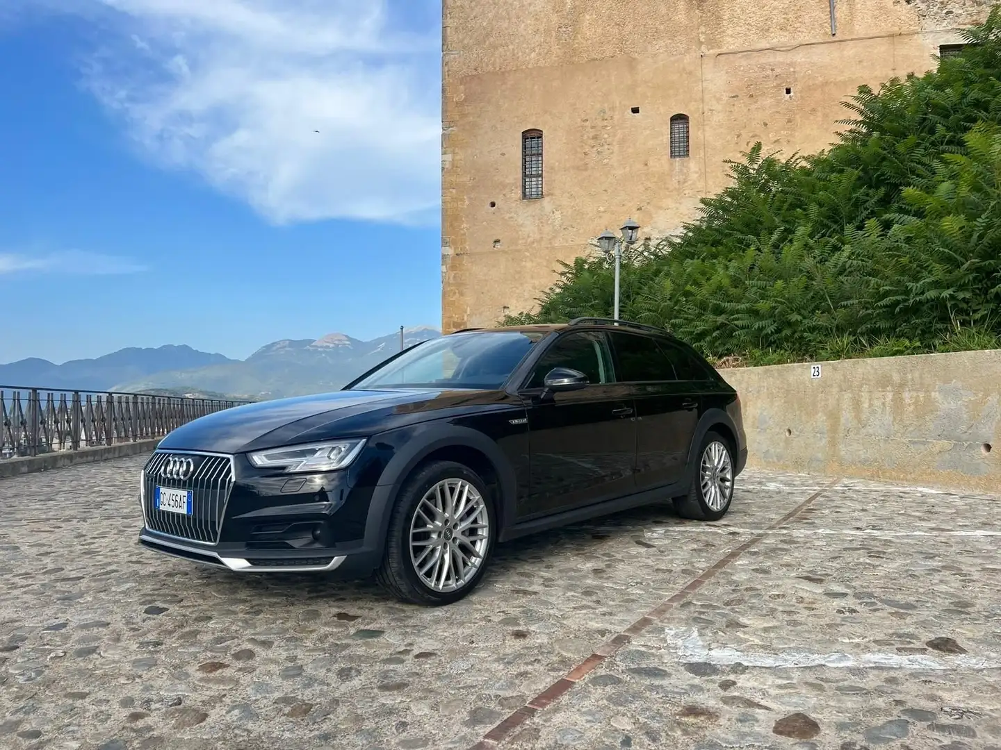Audi A4 allroad - 2