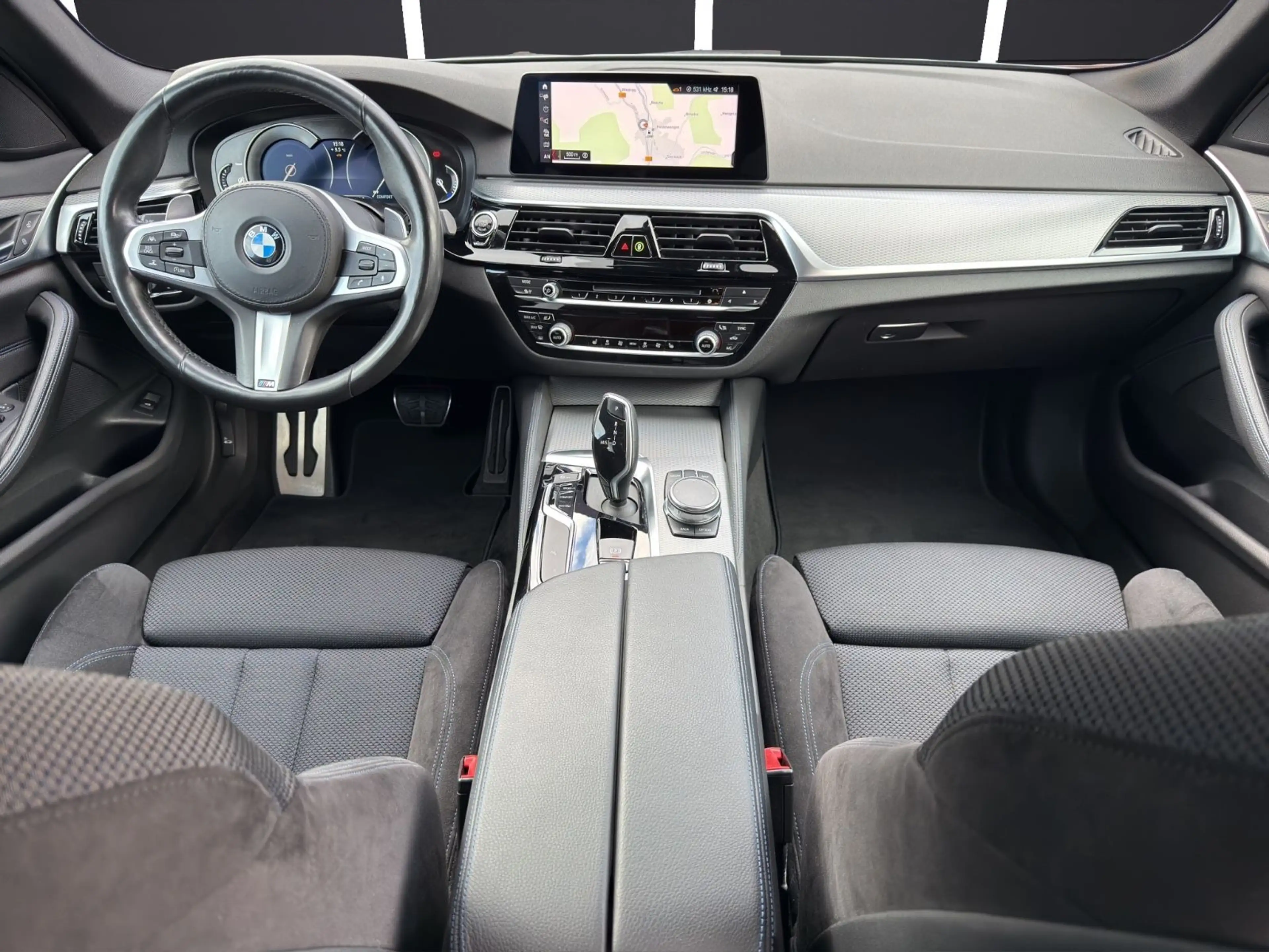 BMW 530 d Touring M-Sport TOP AUSSTATTUNG — photo 12