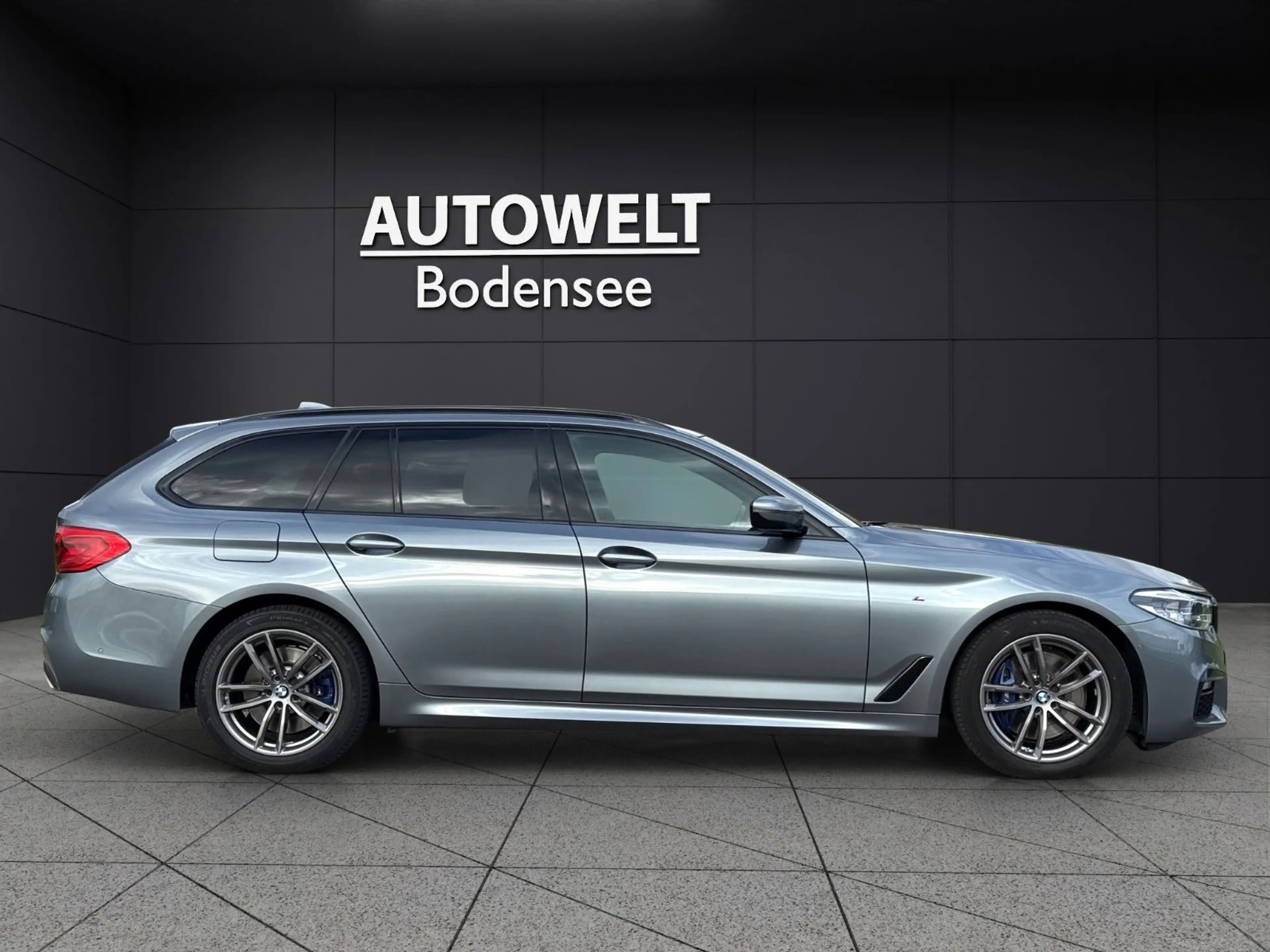 BMW 530 d Touring M-Sport TOP AUSSTATTUNG — photo 4