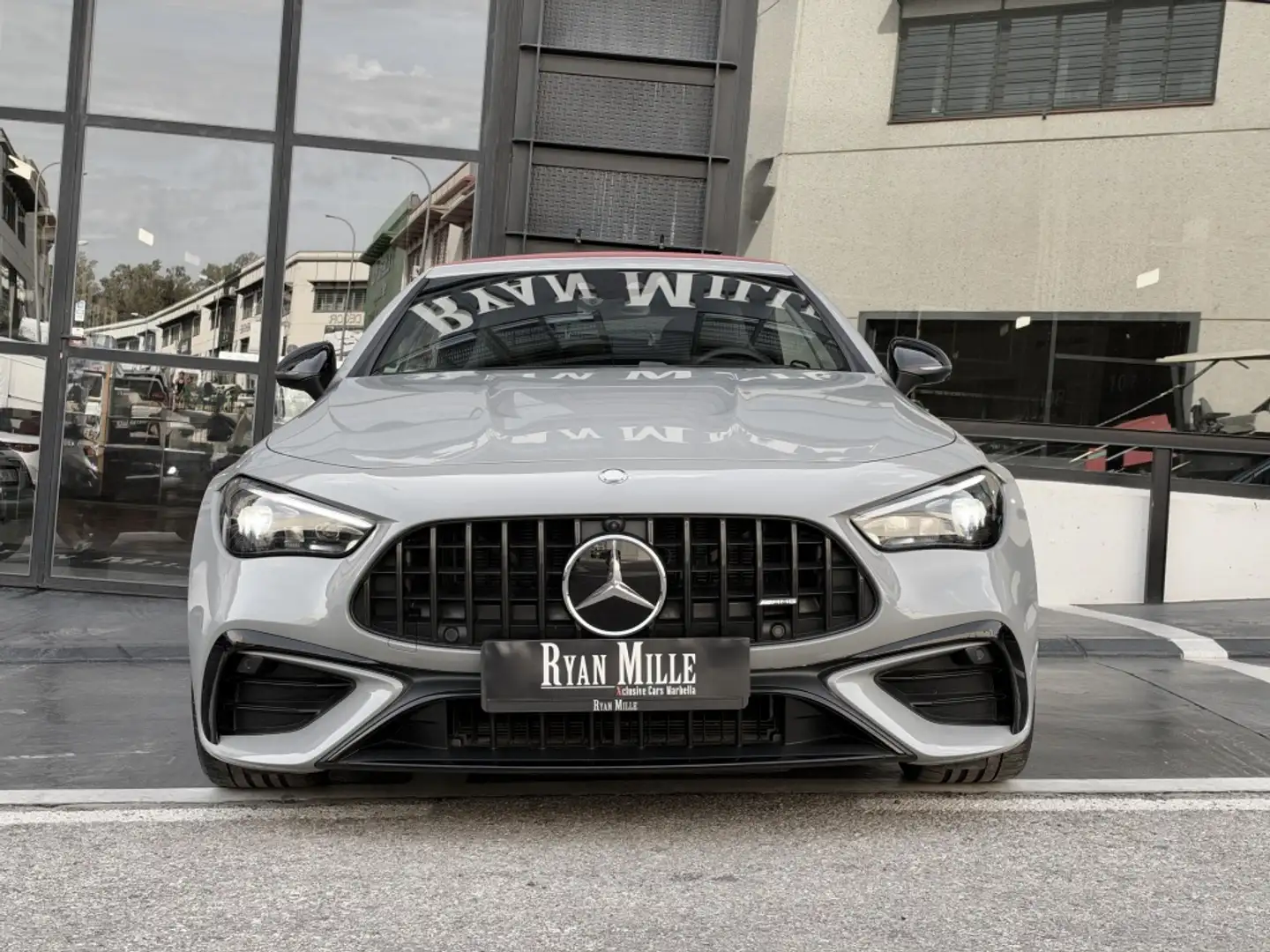 Mercedes-Benz CLE 220 Cabrio 53 AMG 4Matic Gris - 2