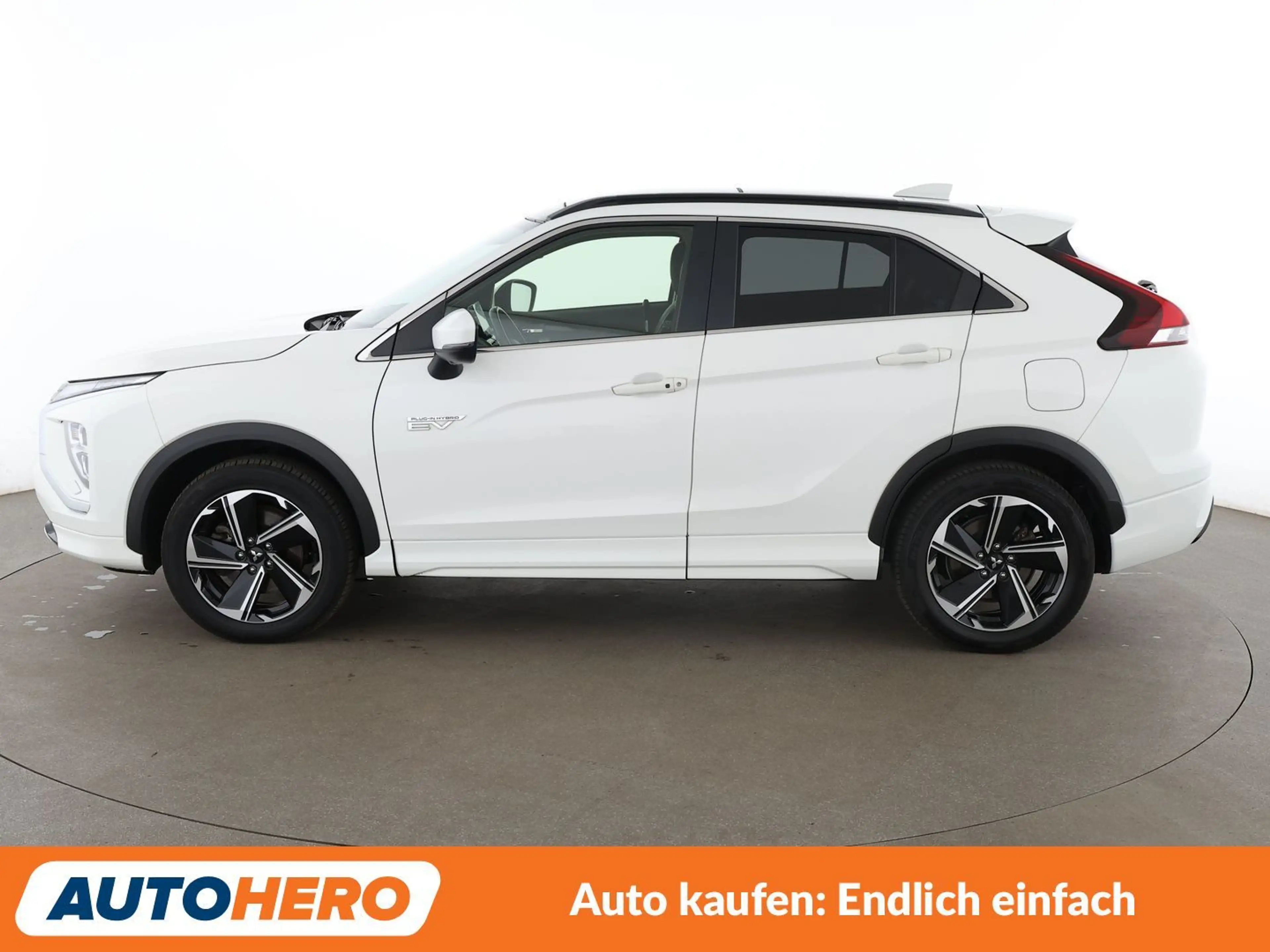 Mitsubishi Eclipse Cross 2.4 Plug-in Hybrid Top 4WD Aut.*NAVI*HUD*ACC*CAM* — photo 3