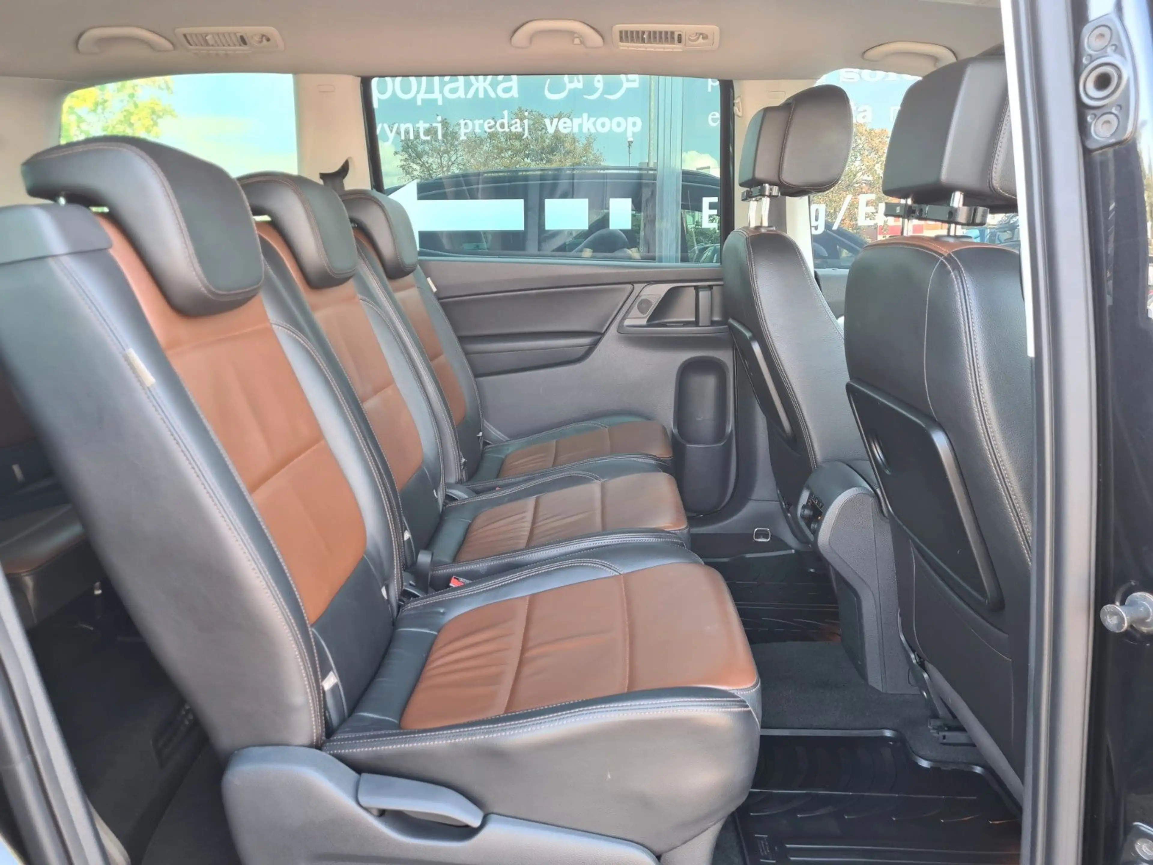 Volkswagen Sharan Highline 2.0 TSi DSG - 7 SITZER - eTüren — photo 13