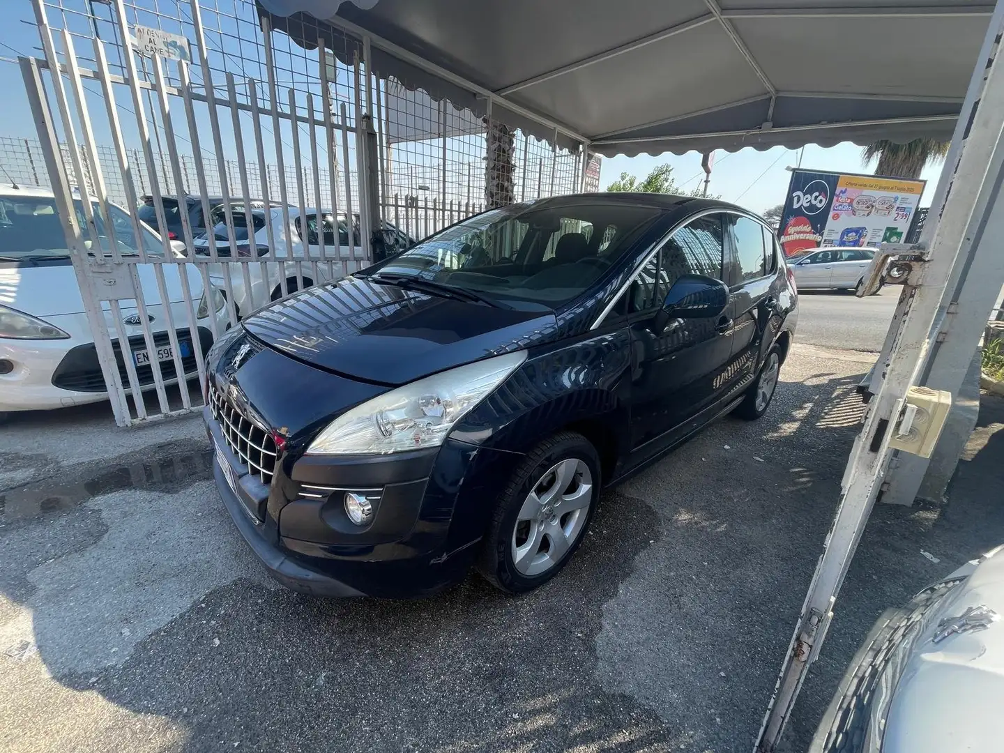 Peugeot 3008 3008 I 1.6 hdi 8v Business 112cv robot Blu/Azzurro - 1