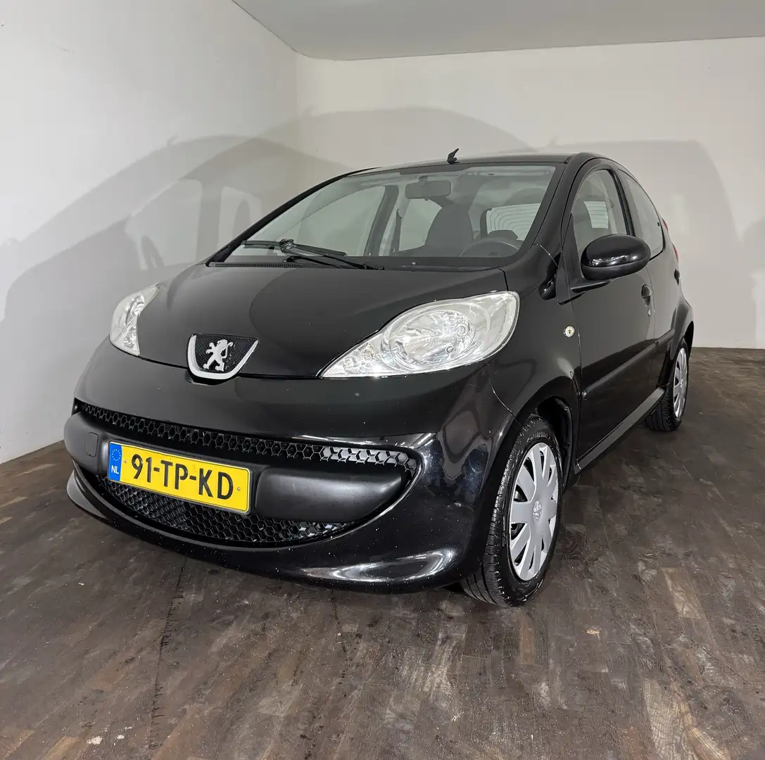 Peugeot 107 1.0-12V XS, AIRCO, NEW APK, Elek. ramen Zwart - 2