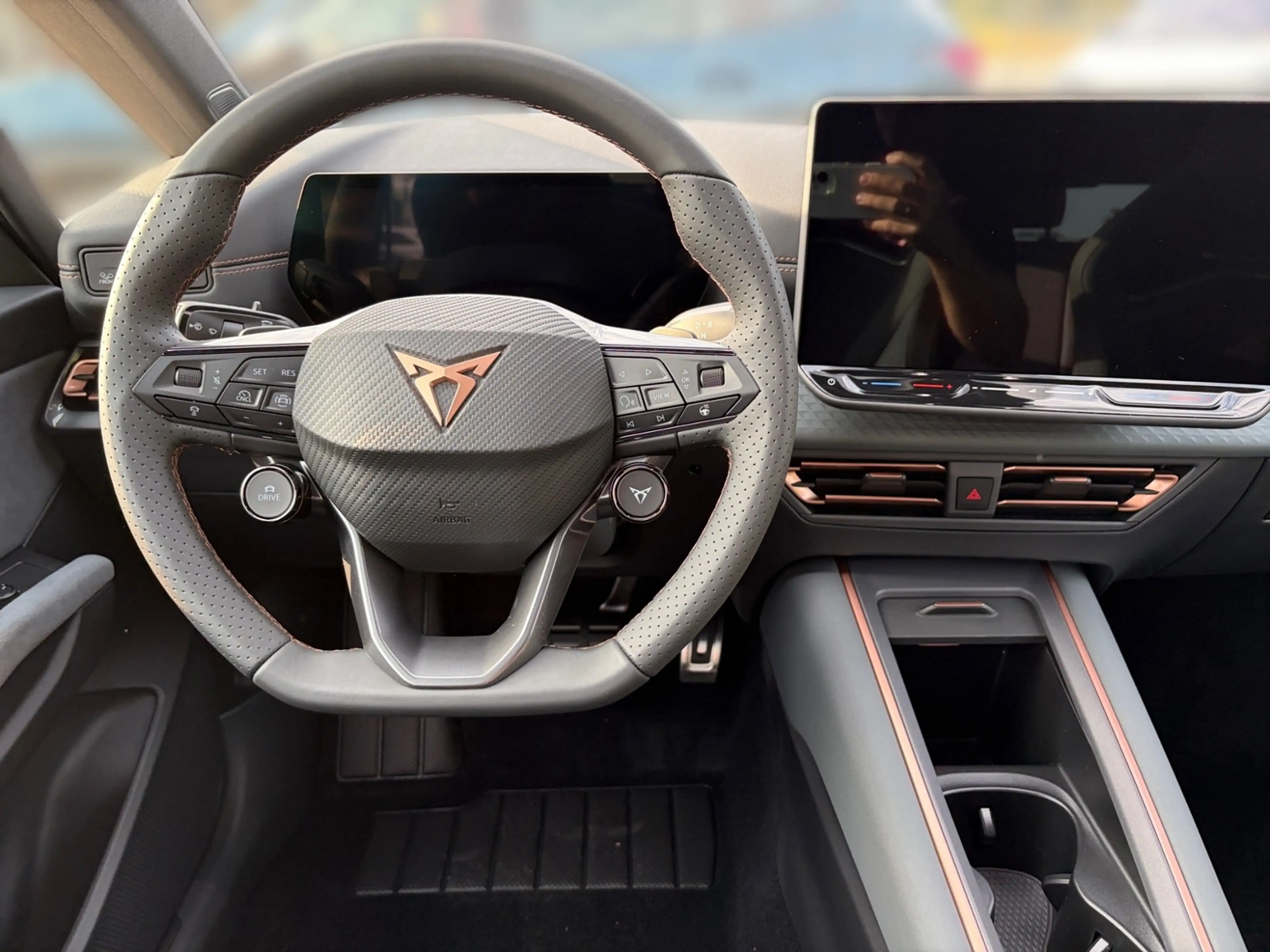 CUPRA Born VZ 240KW (326PS)*DSG*AHK*NAVI*HEAD-UP*SENNHEISER* — photo 10
