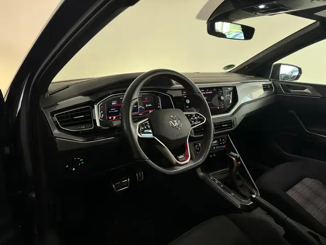 Volkswagen Polo view 9