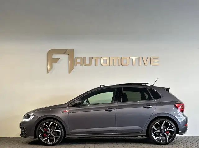 Volkswagen Polo view 7