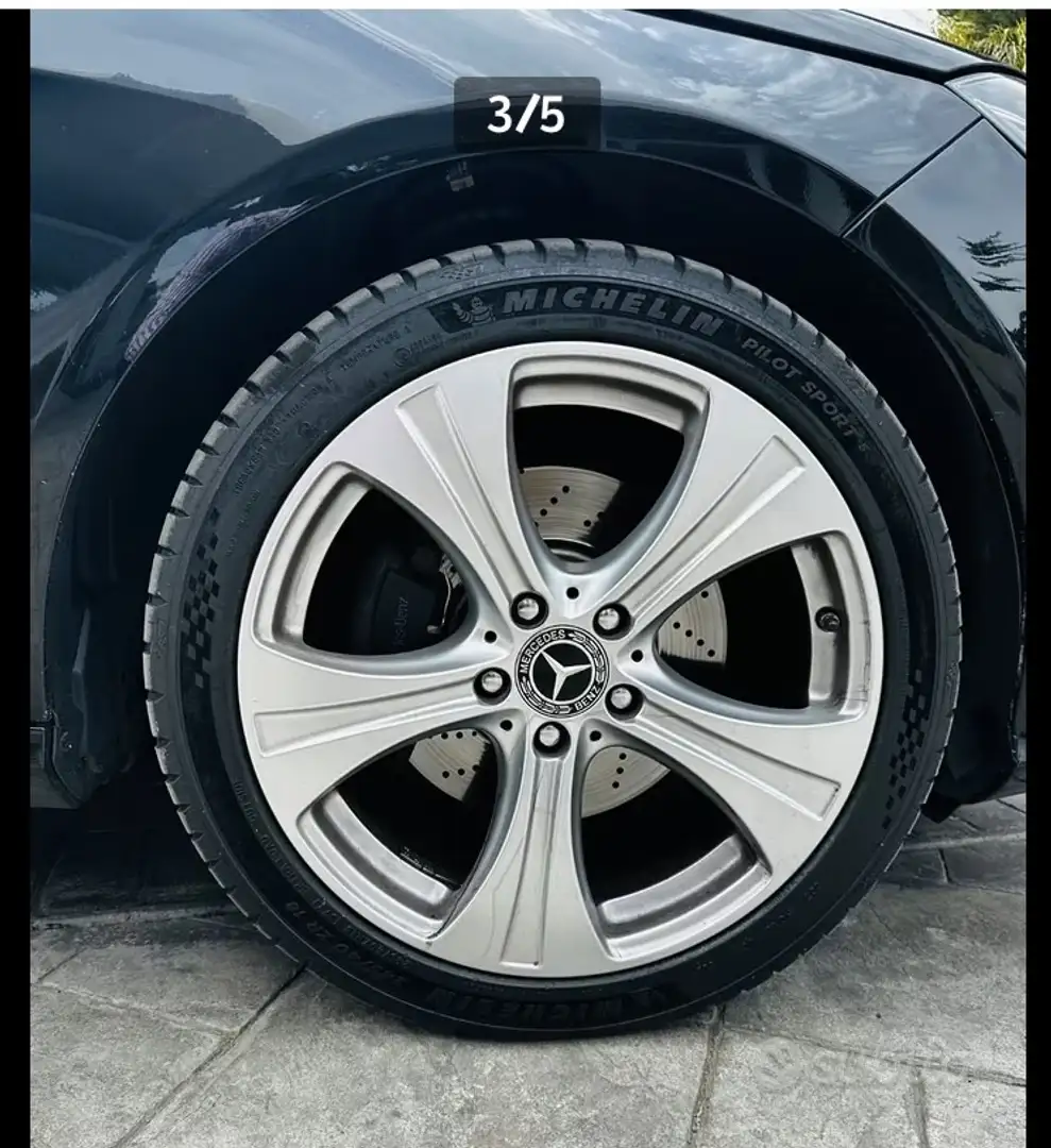 Mercedes-Benz E 220 cdi Premium - 2