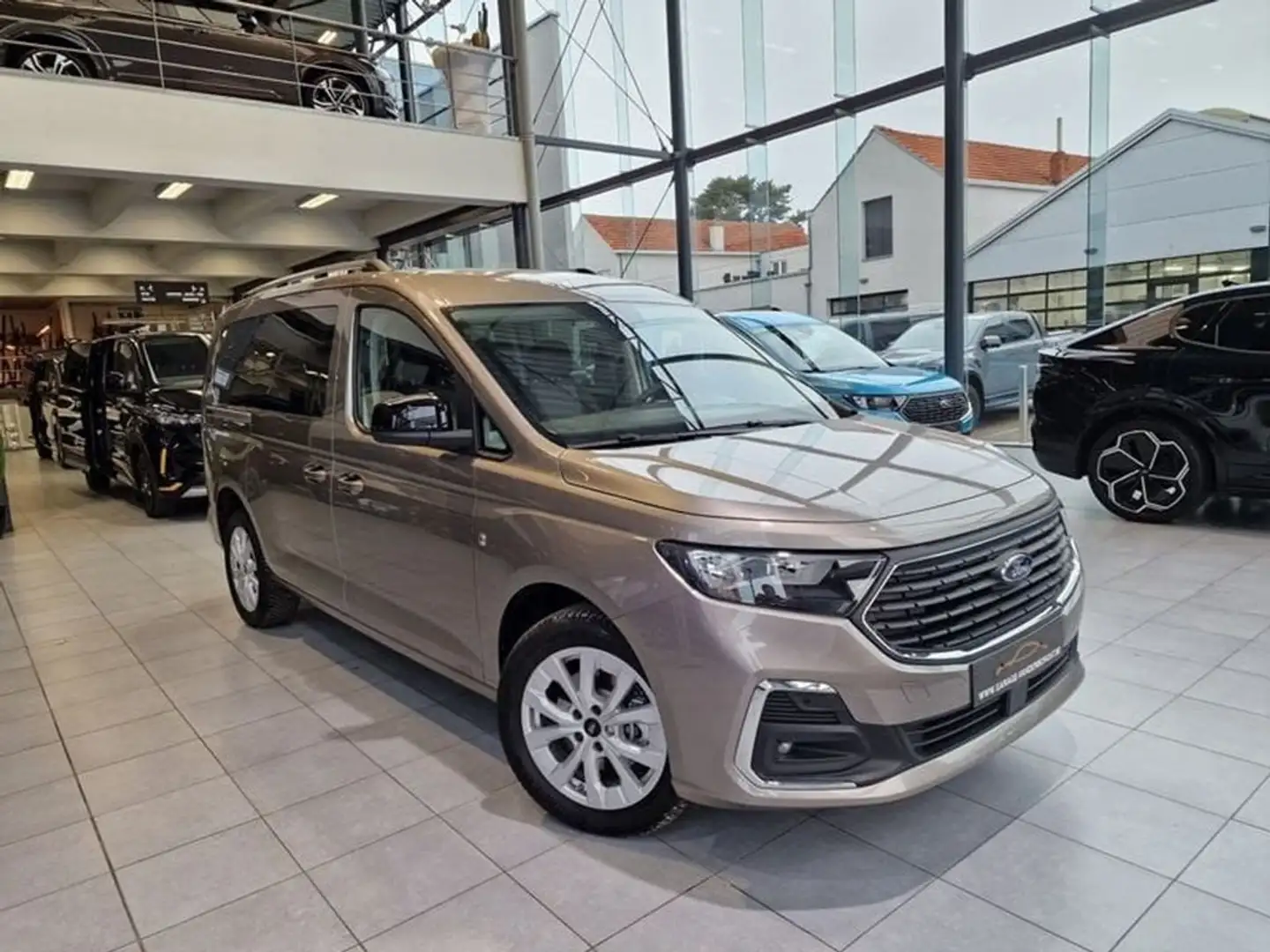 Ford Tourneo Connect L2 4 PLAATSEN +ROLSTOELWAGEN-NIEUW-42140+BTW Zilver - 1