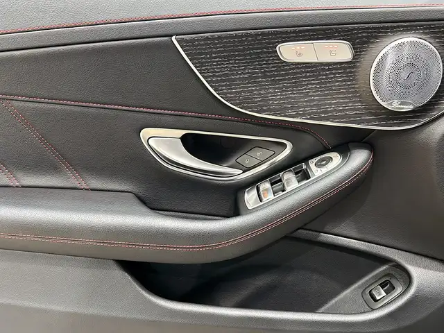 Mercedes-Benz C view 13