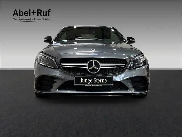 Mercedes-Benz C view 2